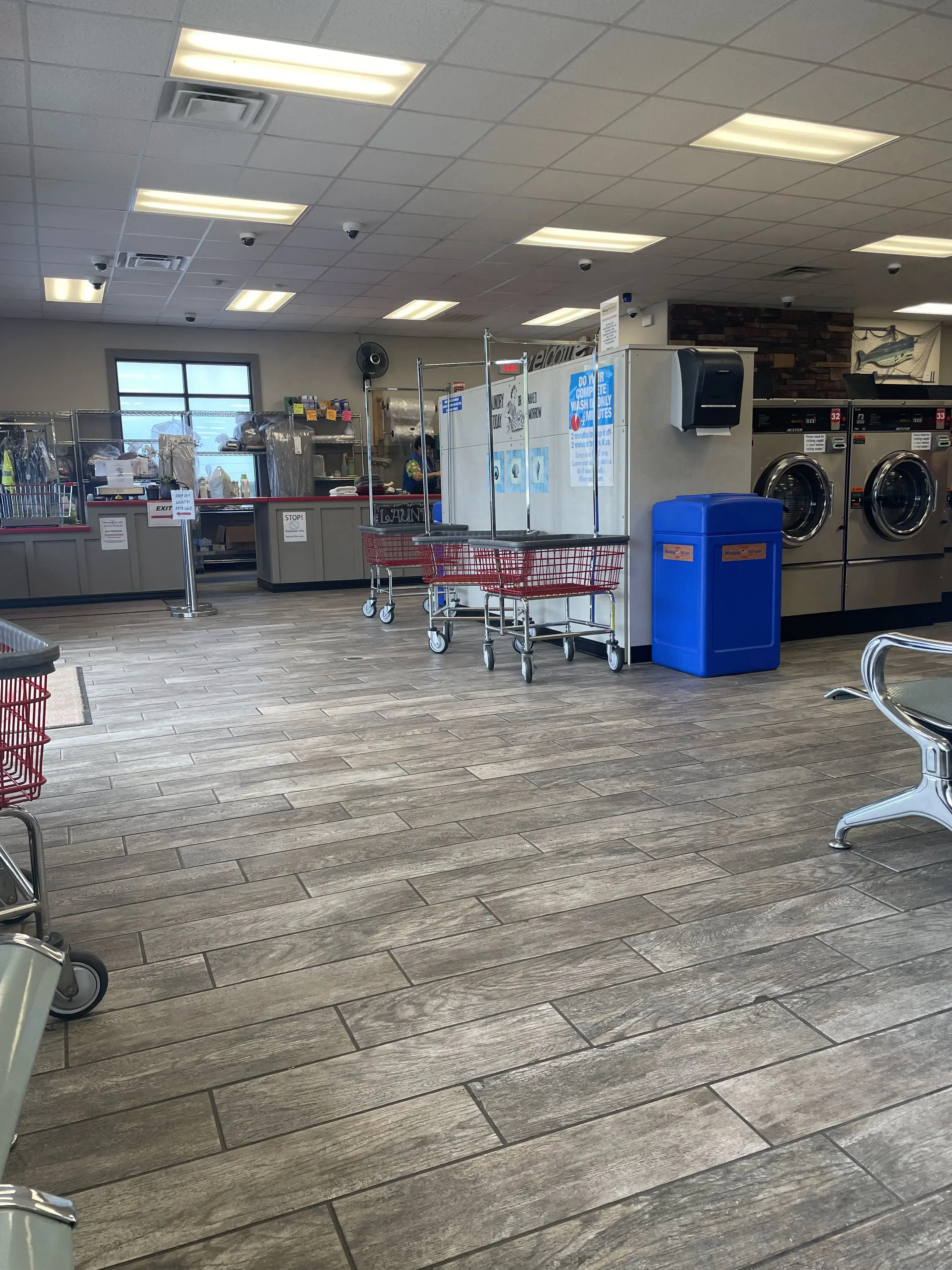 Washing Well Laundry Services thumbnail 5