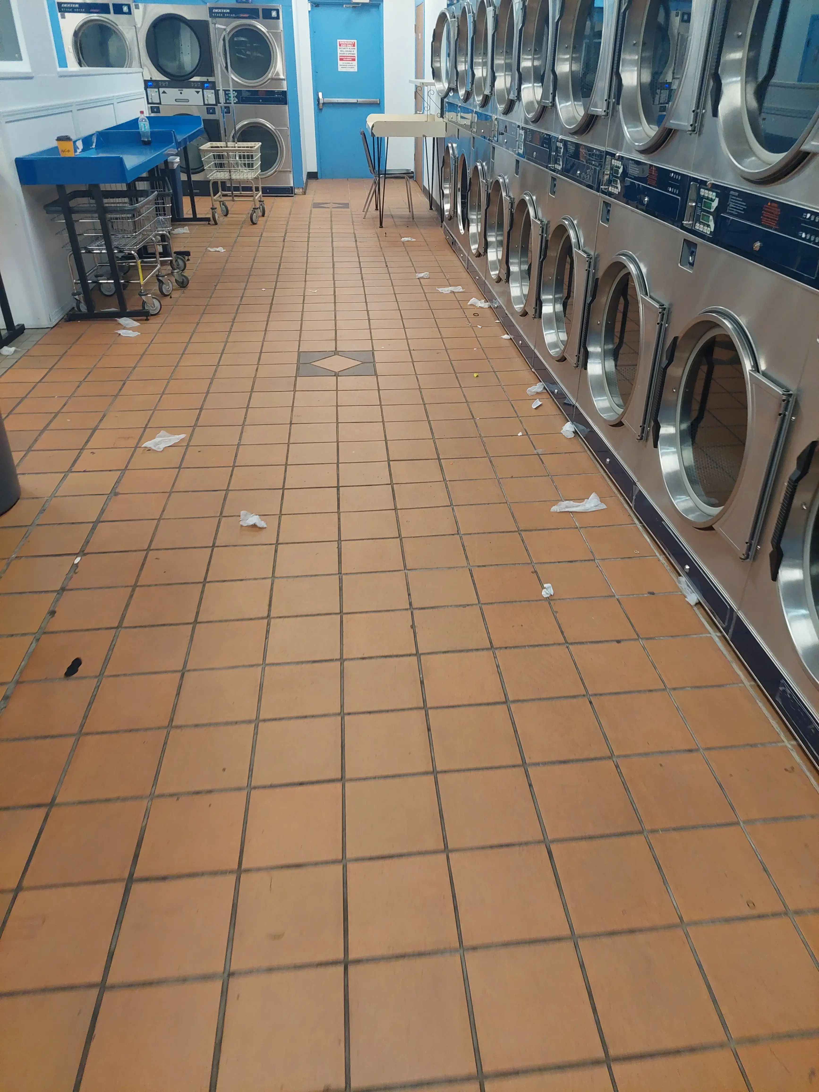 Washing Well Laundry thumbnail 18
