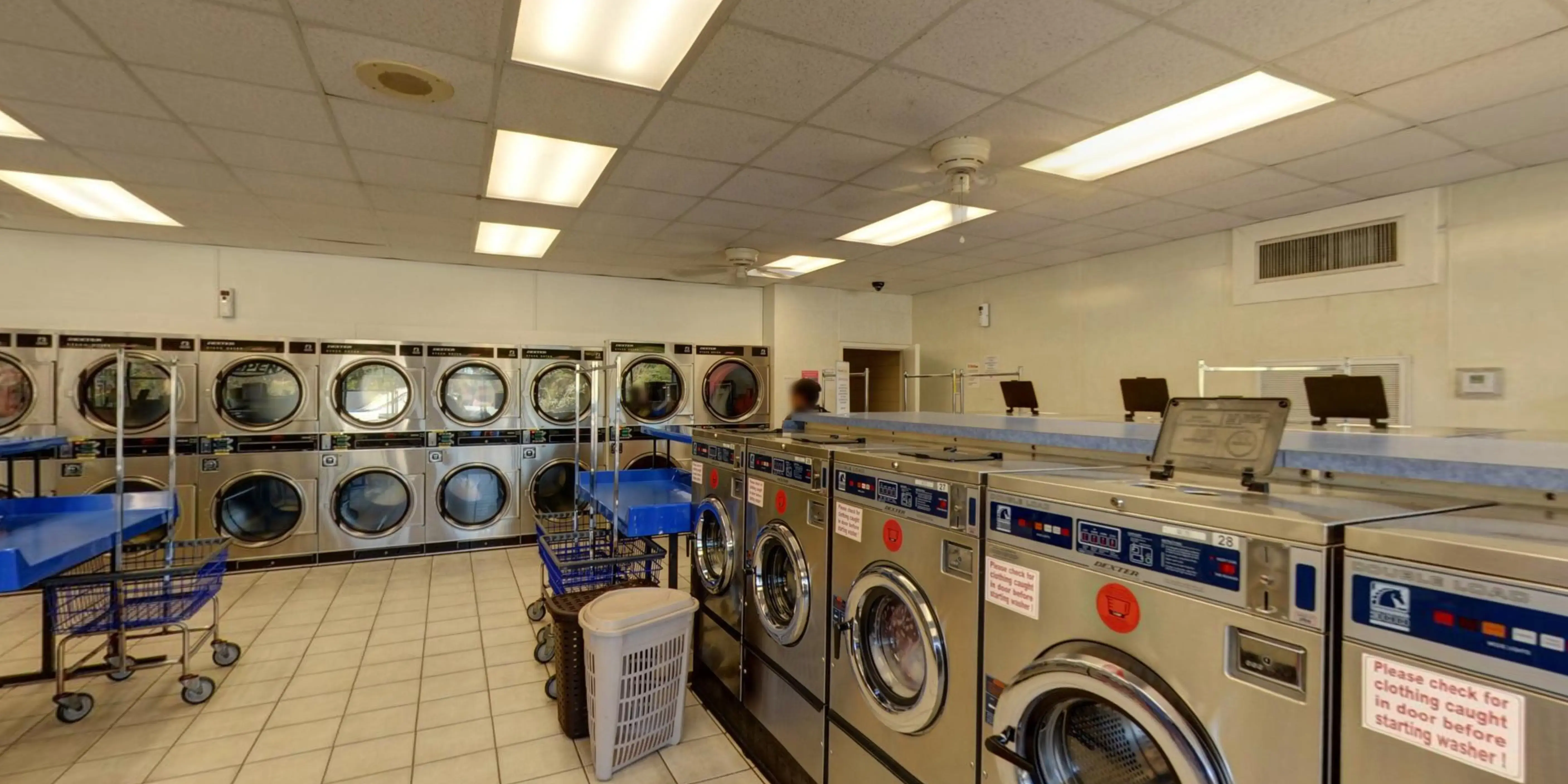 Washing Well Lumpkin Rd thumbnail 6