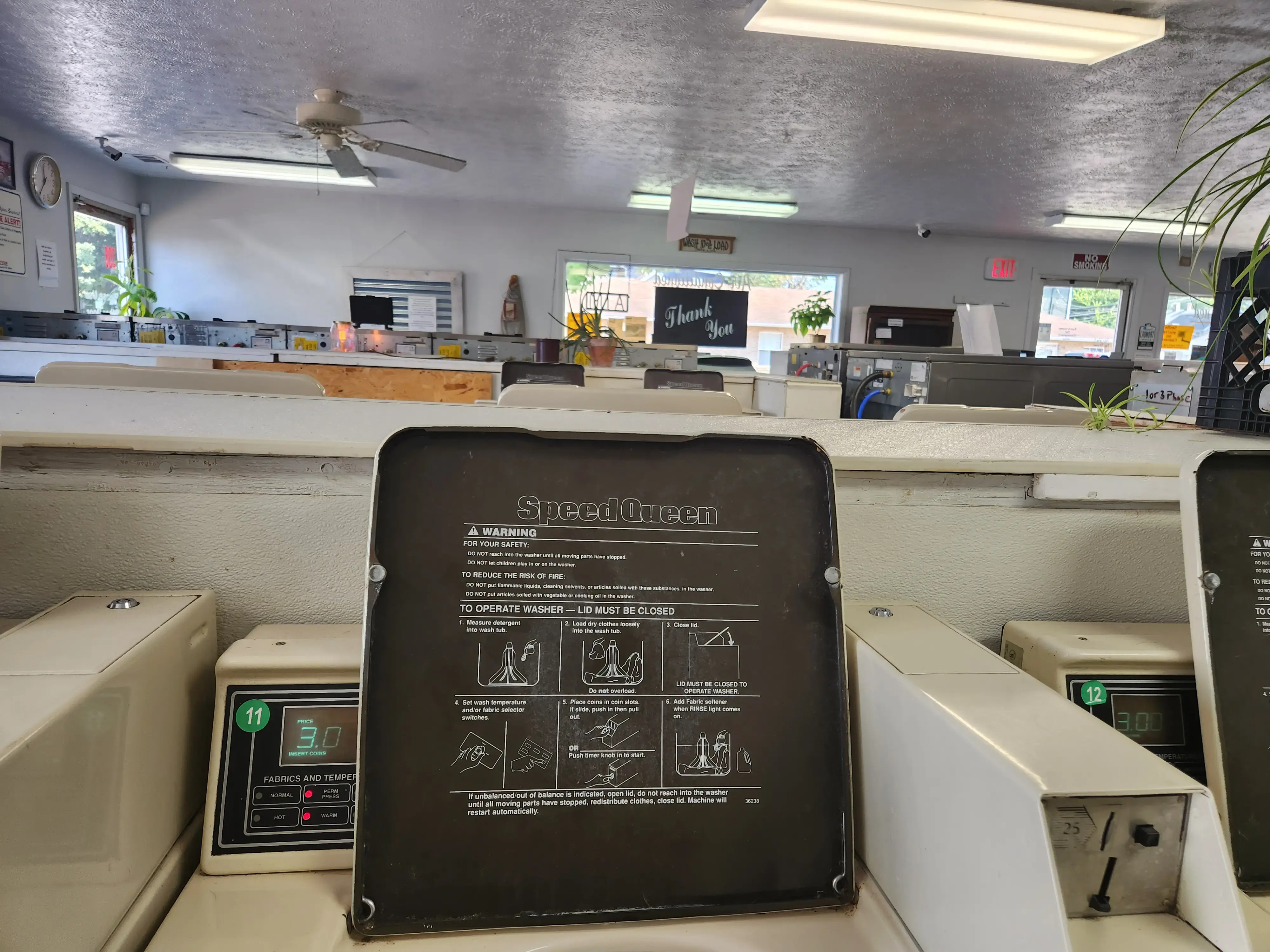 Washington Ave Express Laundromat thumbnail 4