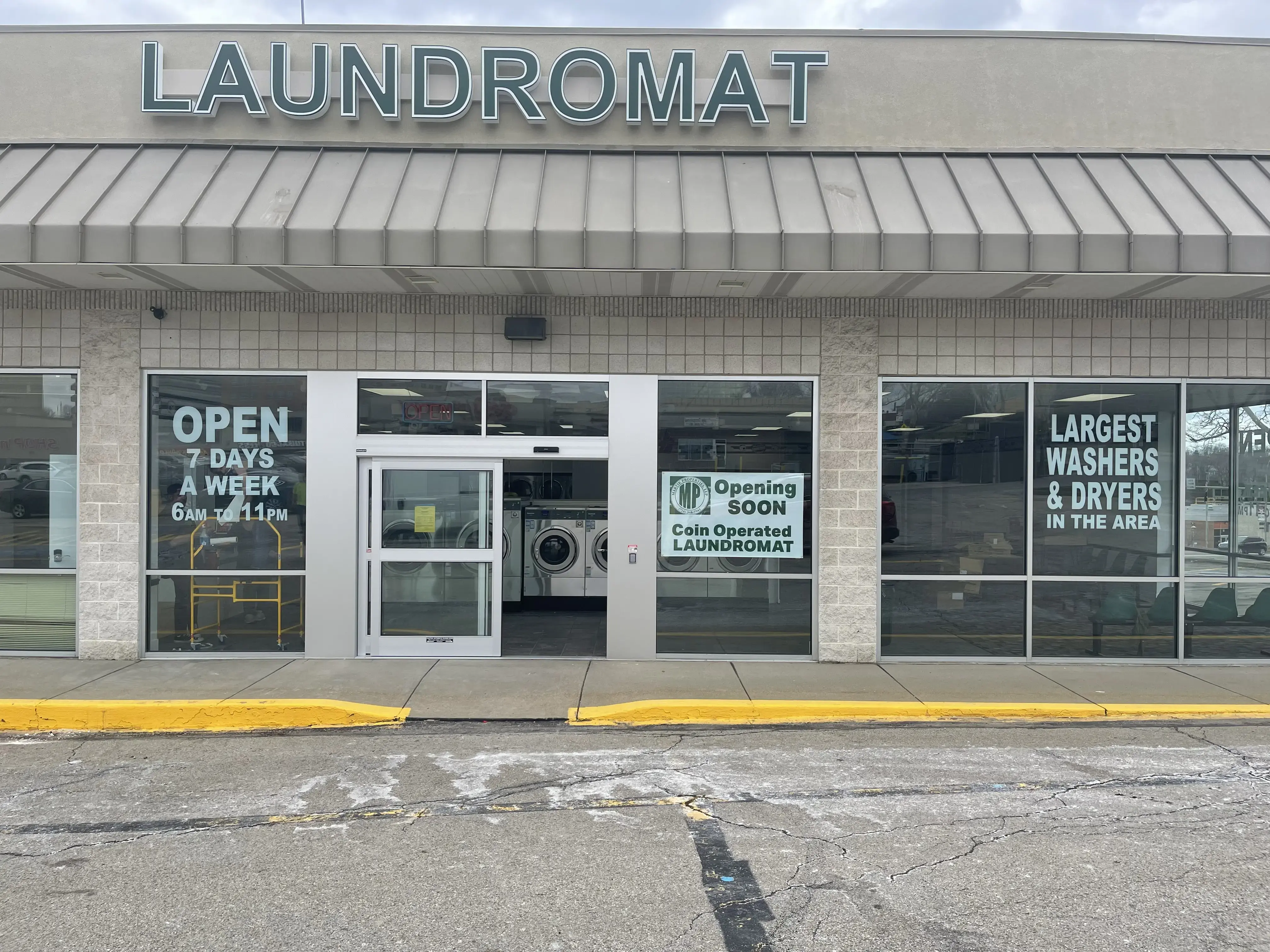 Washington Laundromat - Image 3