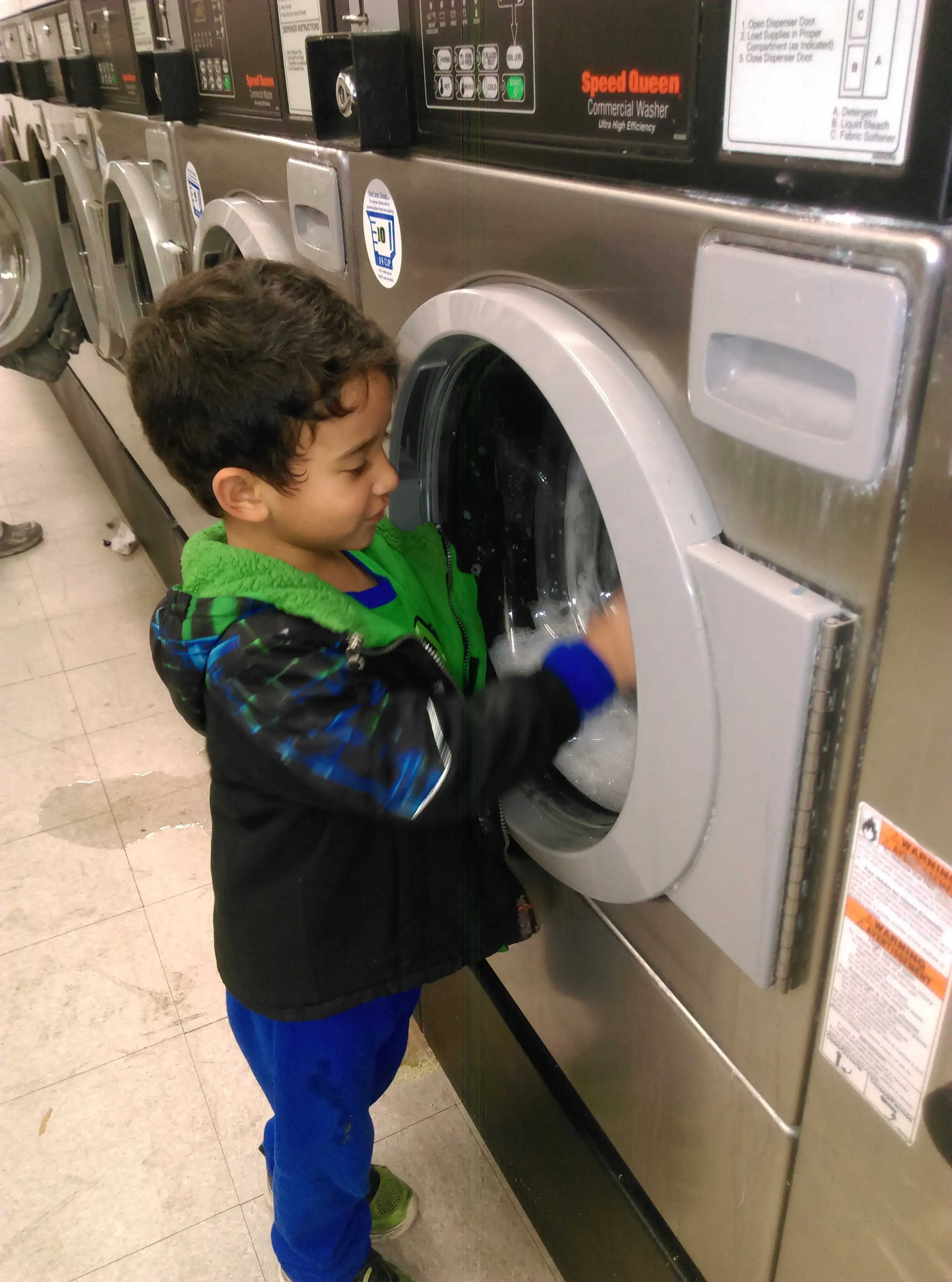 Washland Laundromat - Image 11