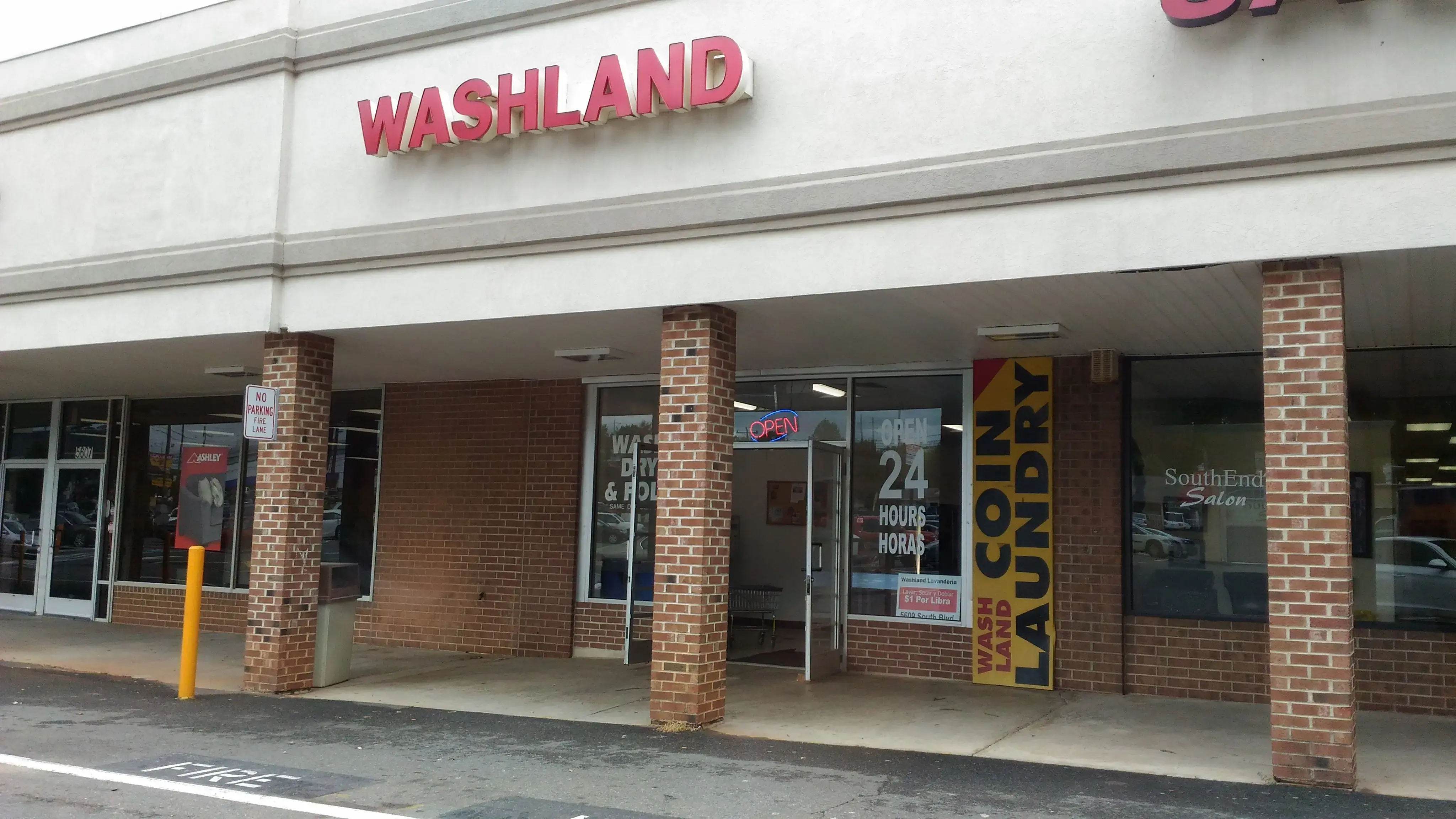Washland Laundromat - Image 16