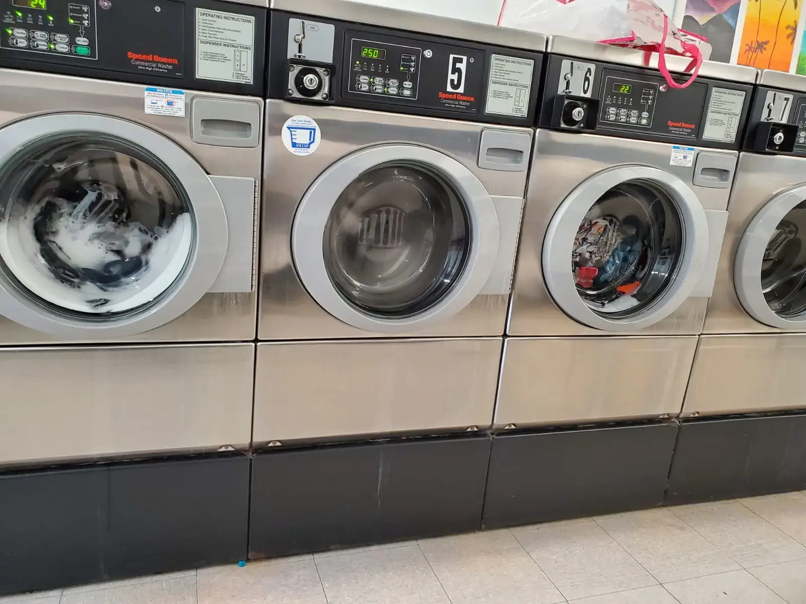 Washland Laundromat - Image 18