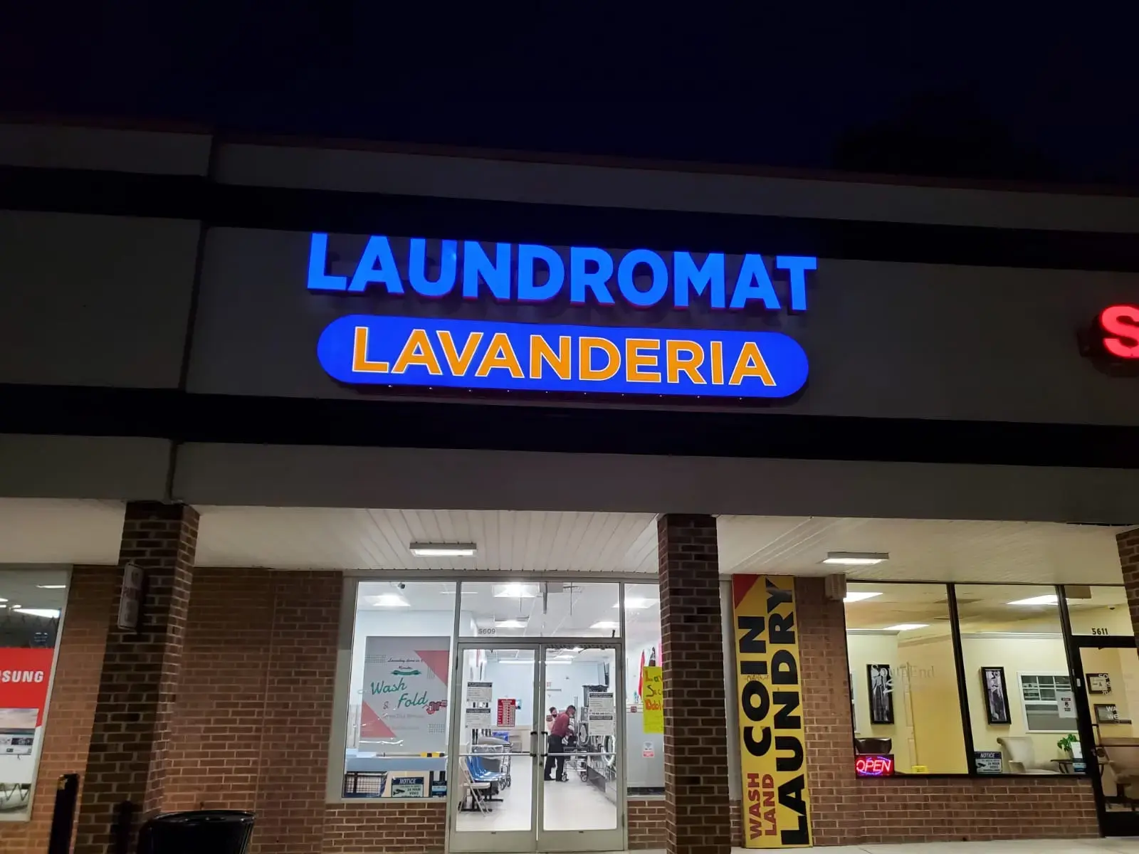 Washland Laundromat - Image 4
