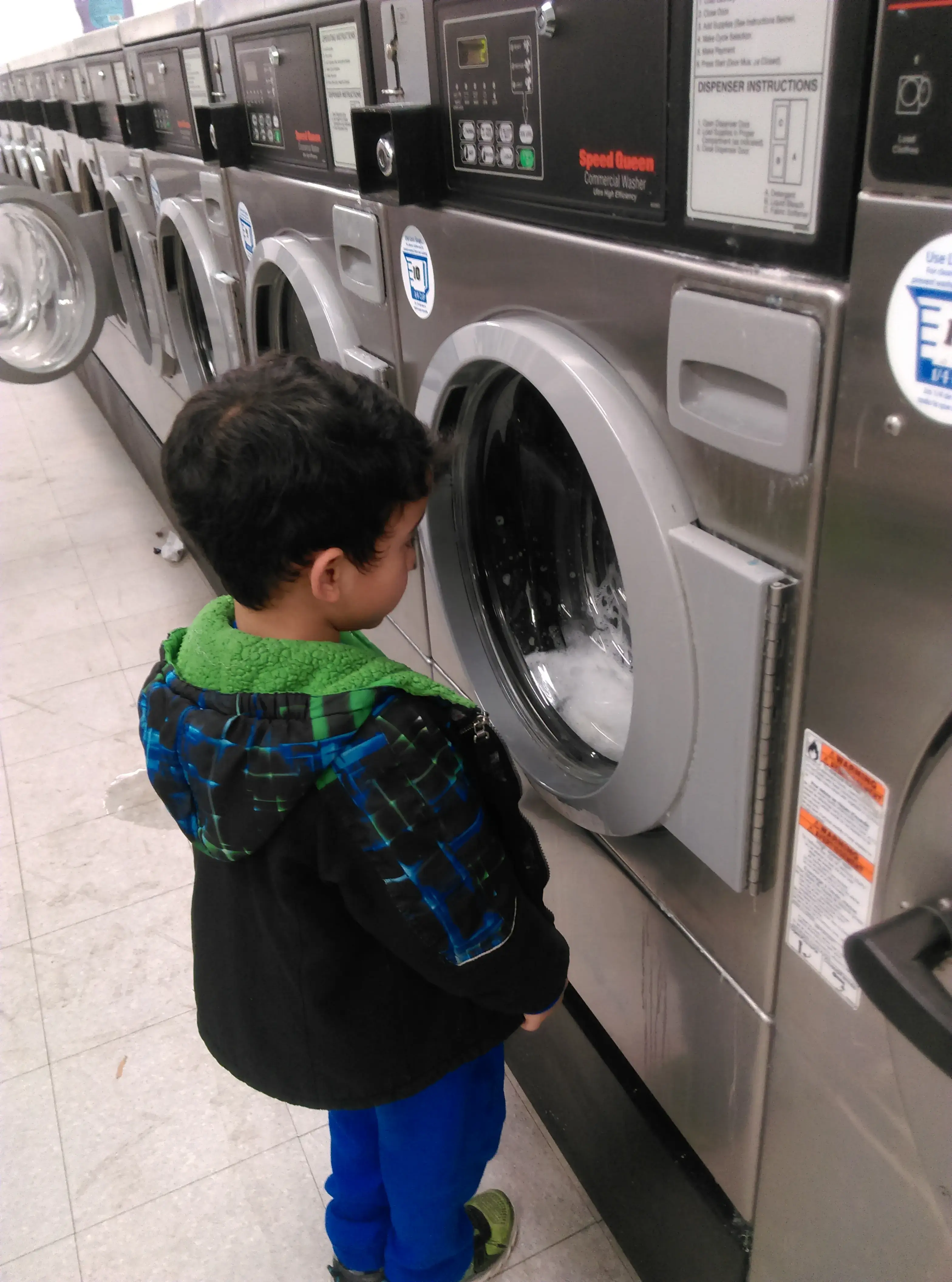 Washland Laundromat - Image 14