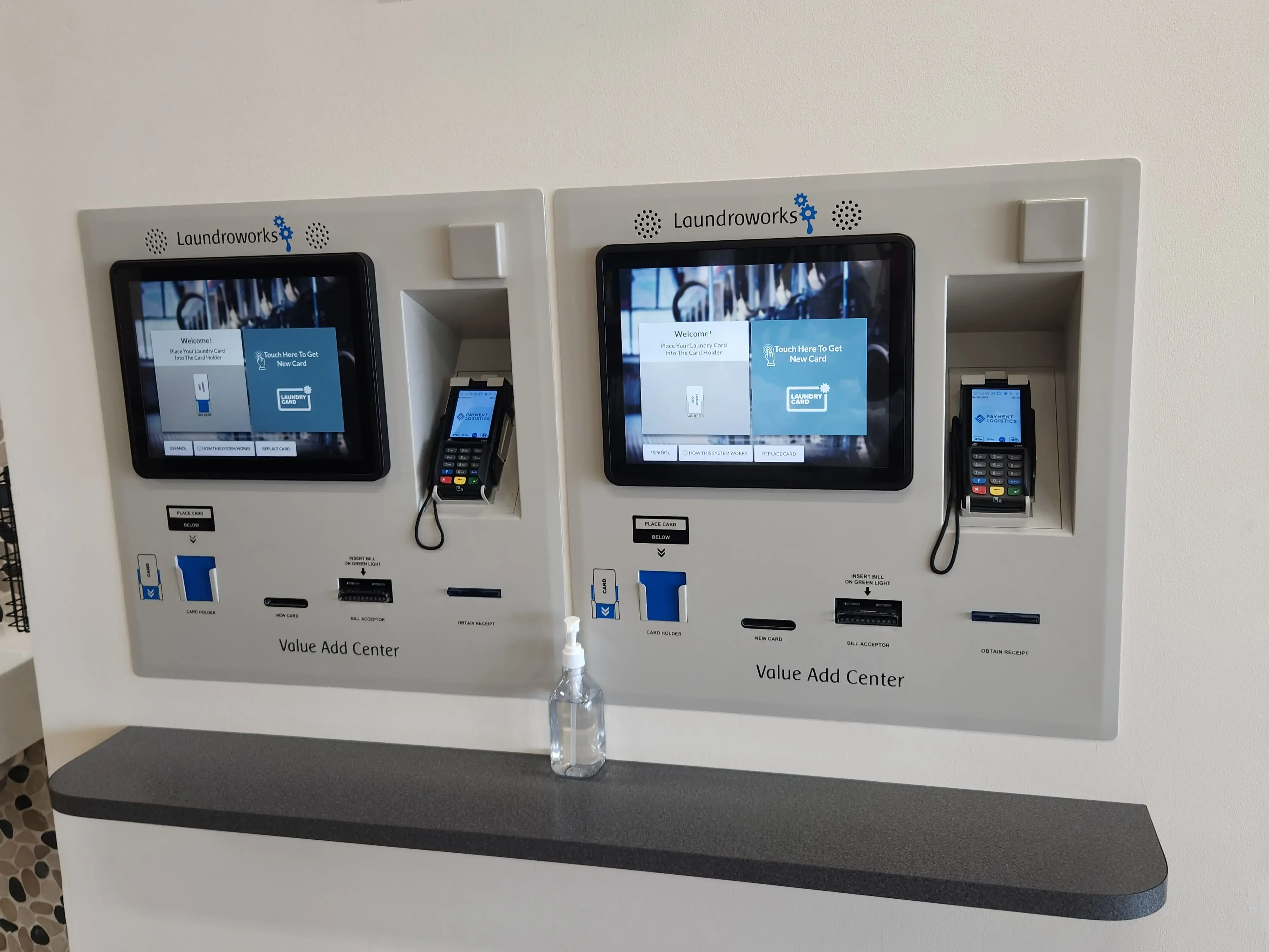 WashLand Laundromat - Image 15