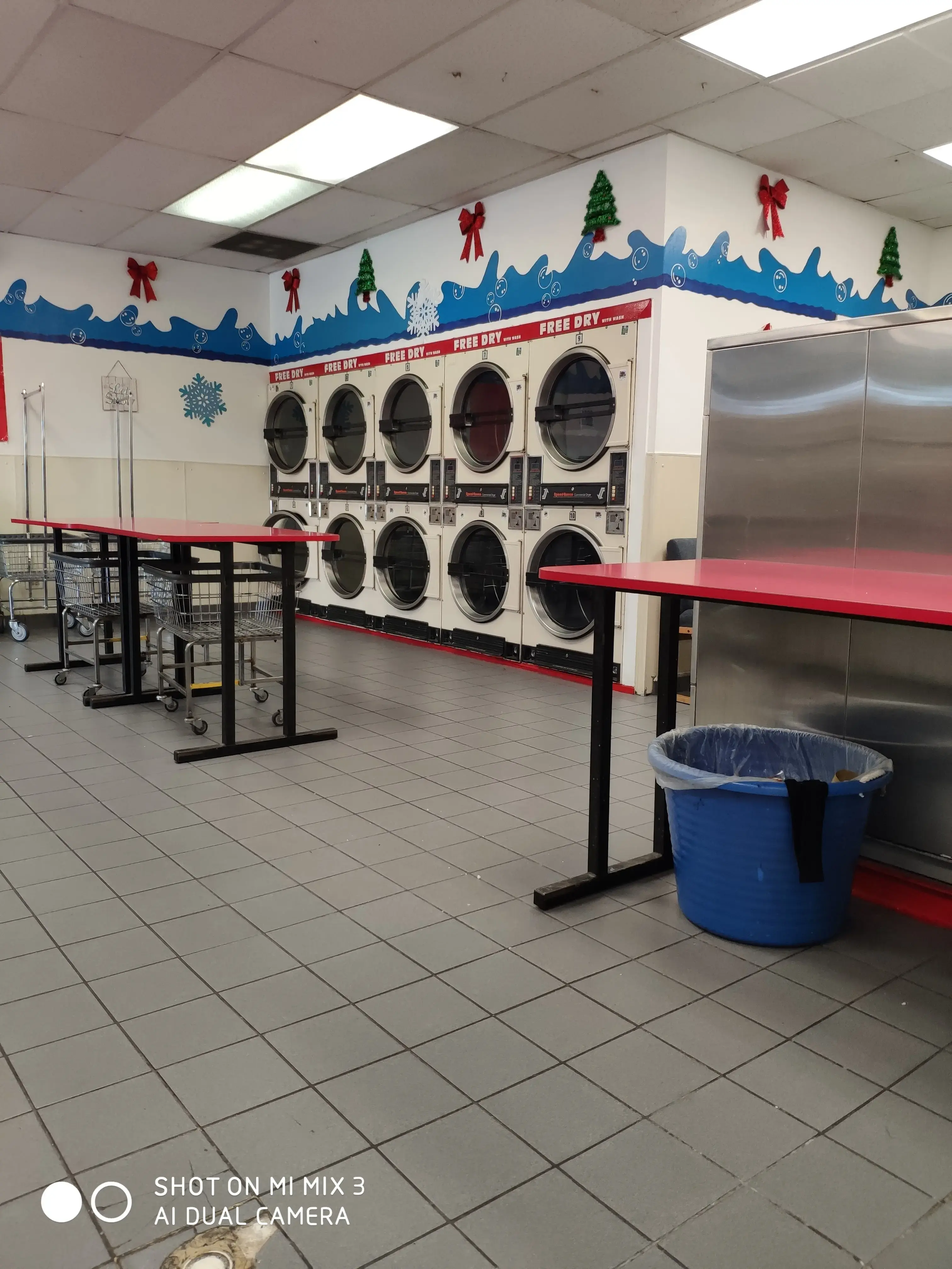 Washland Laundromat - Image 6