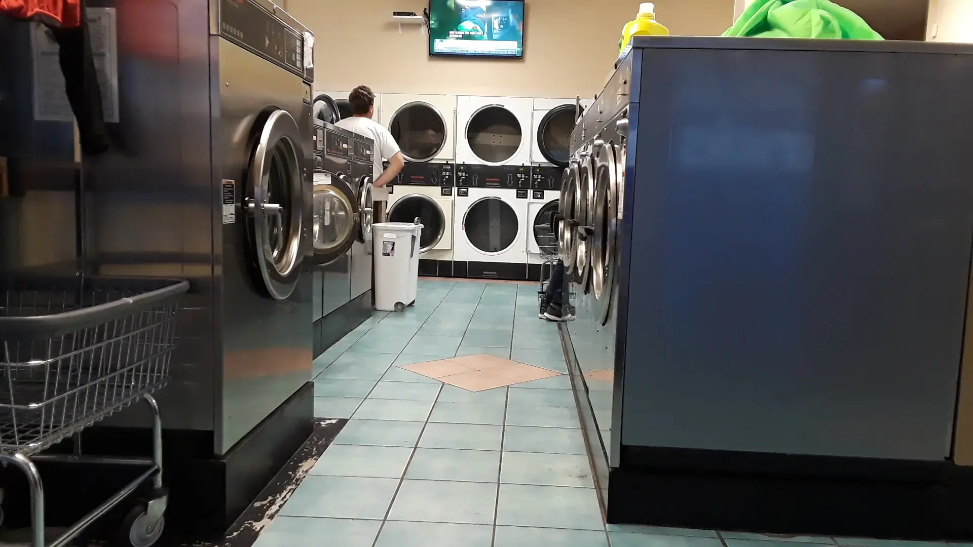 Washmart Coin Laundry thumbnail 12