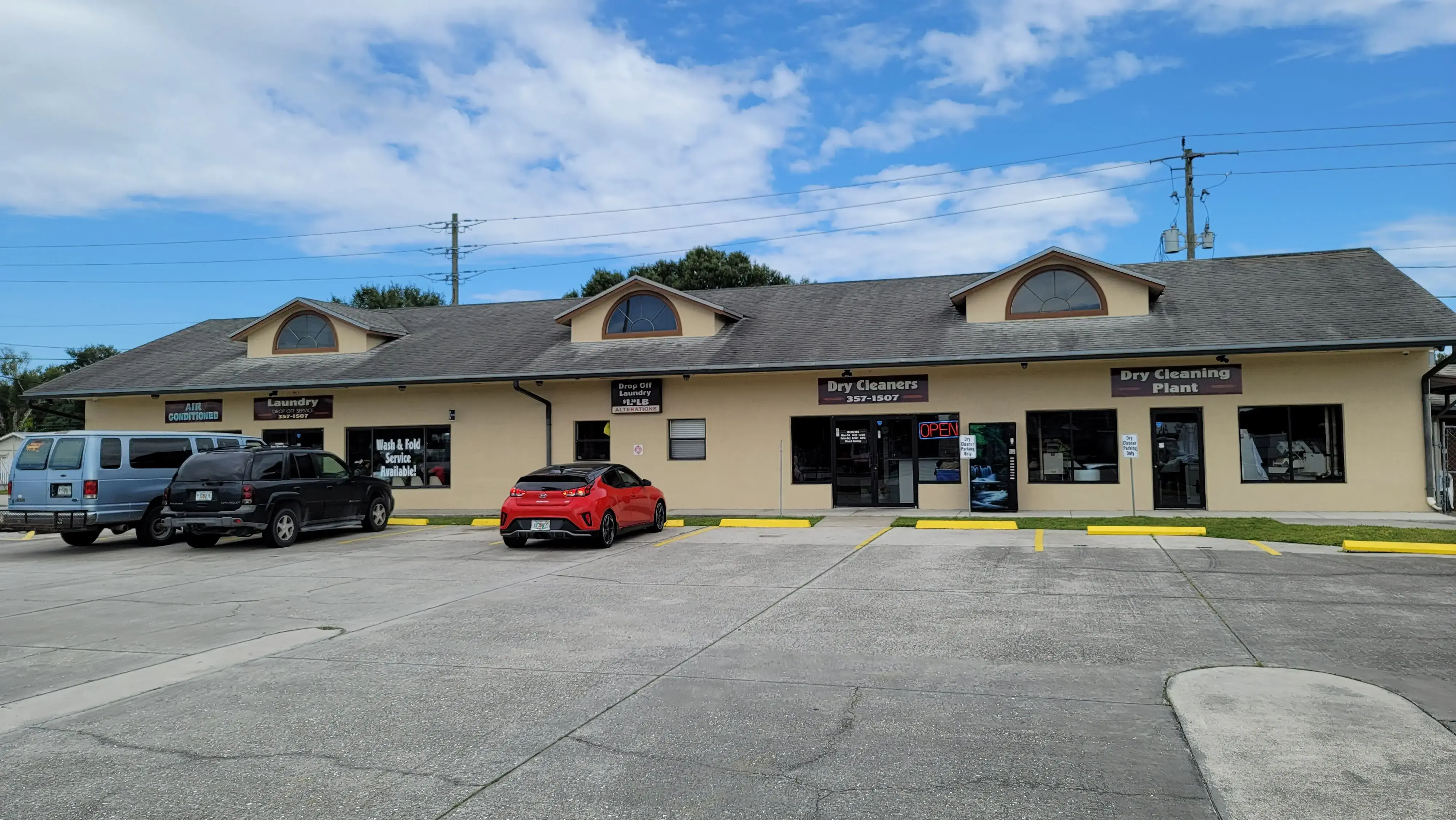 Washmart Coin Laundry thumbnail 14