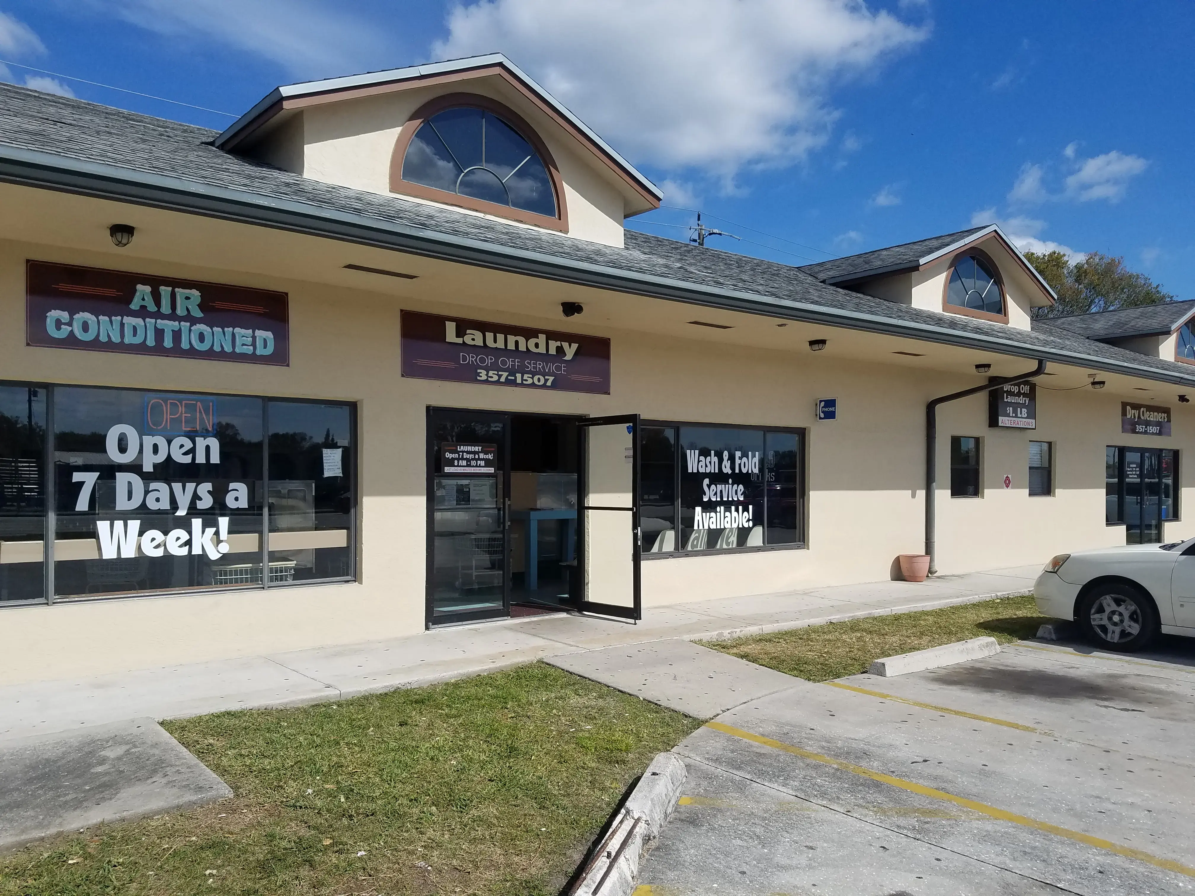 Washmart Coin Laundry - Image 15