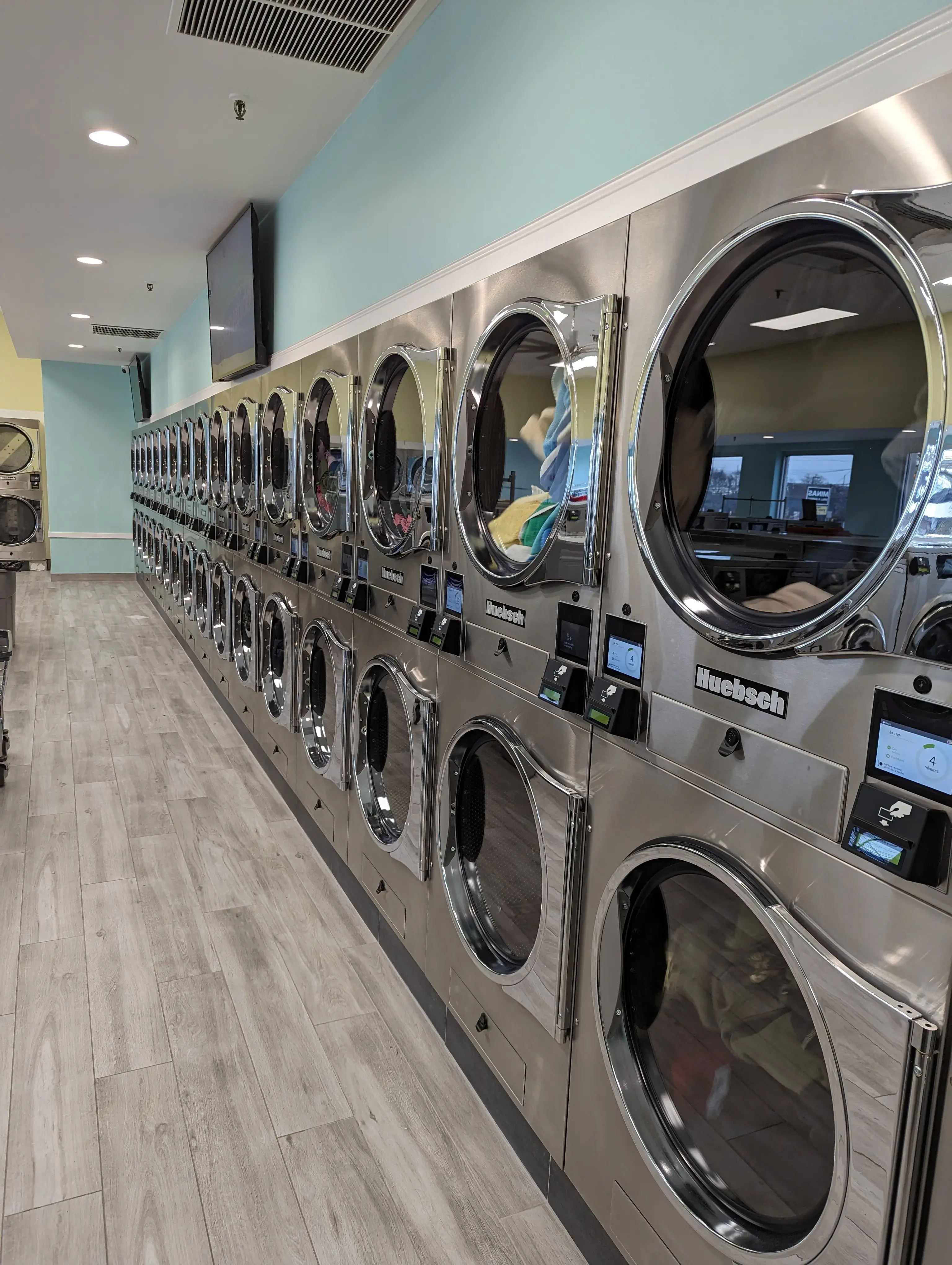 Wash'n Up Laundry - Image 15