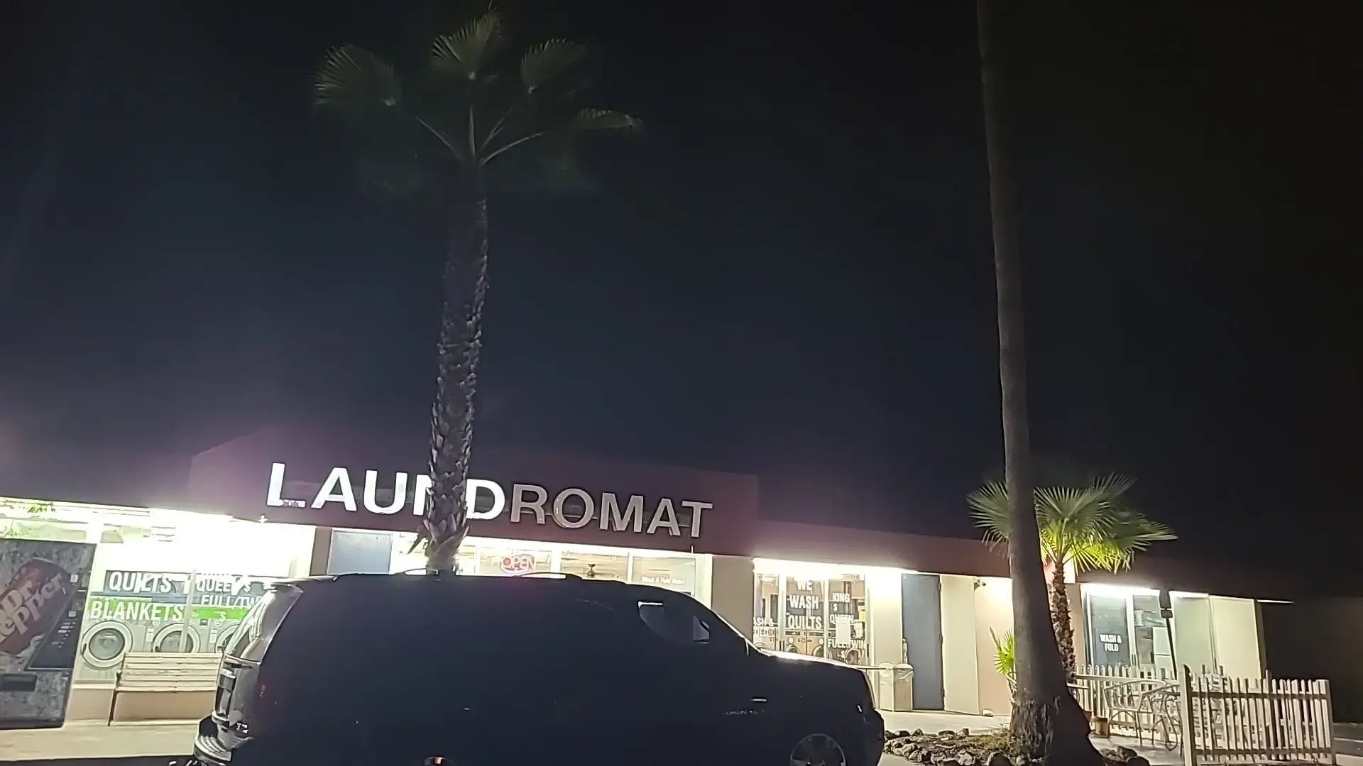 WasHouse Laundry & Drop-Off Service Naples thumbnail 10