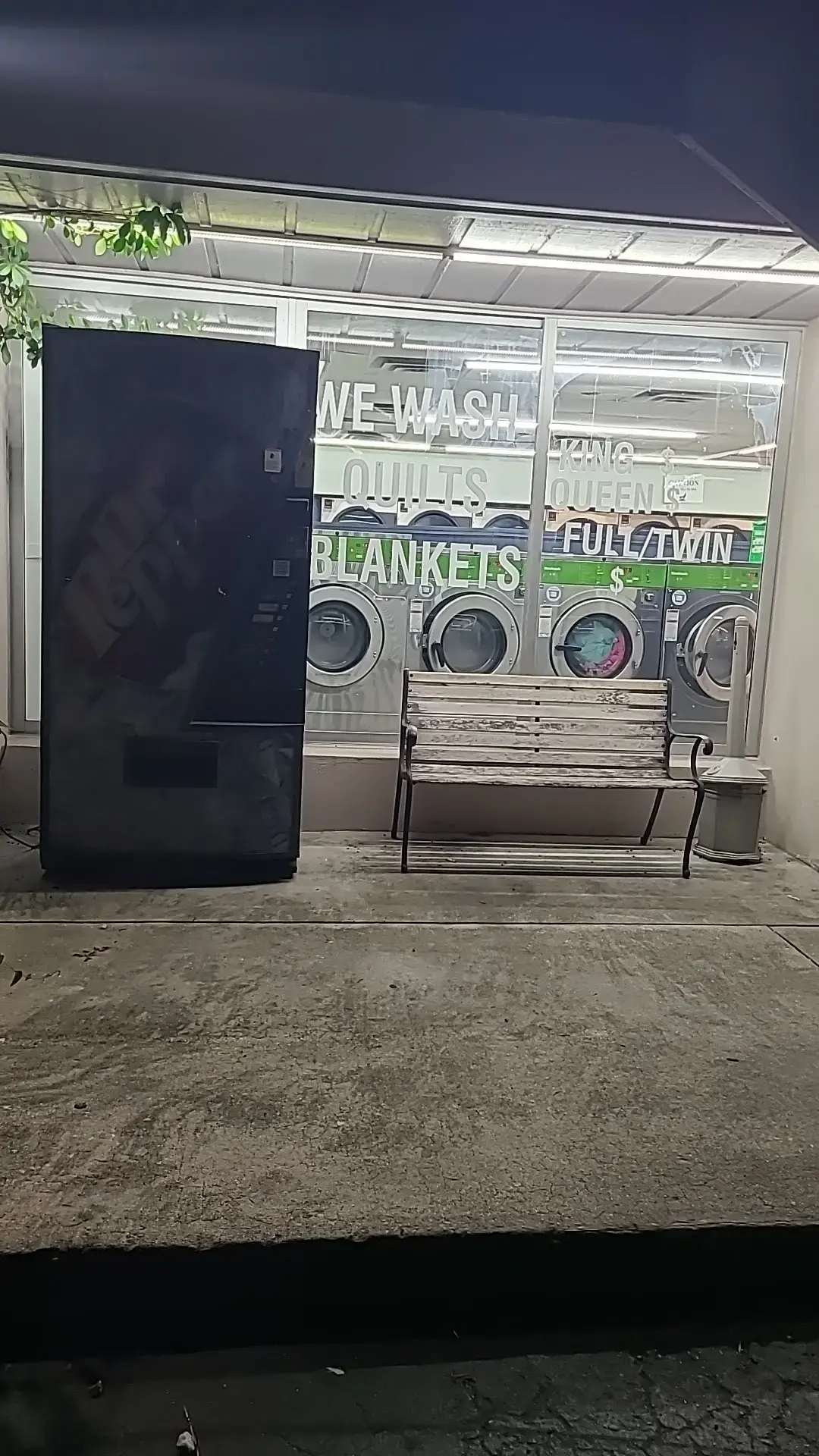 WasHouse Laundry & Drop-Off Service Naples - Image 8