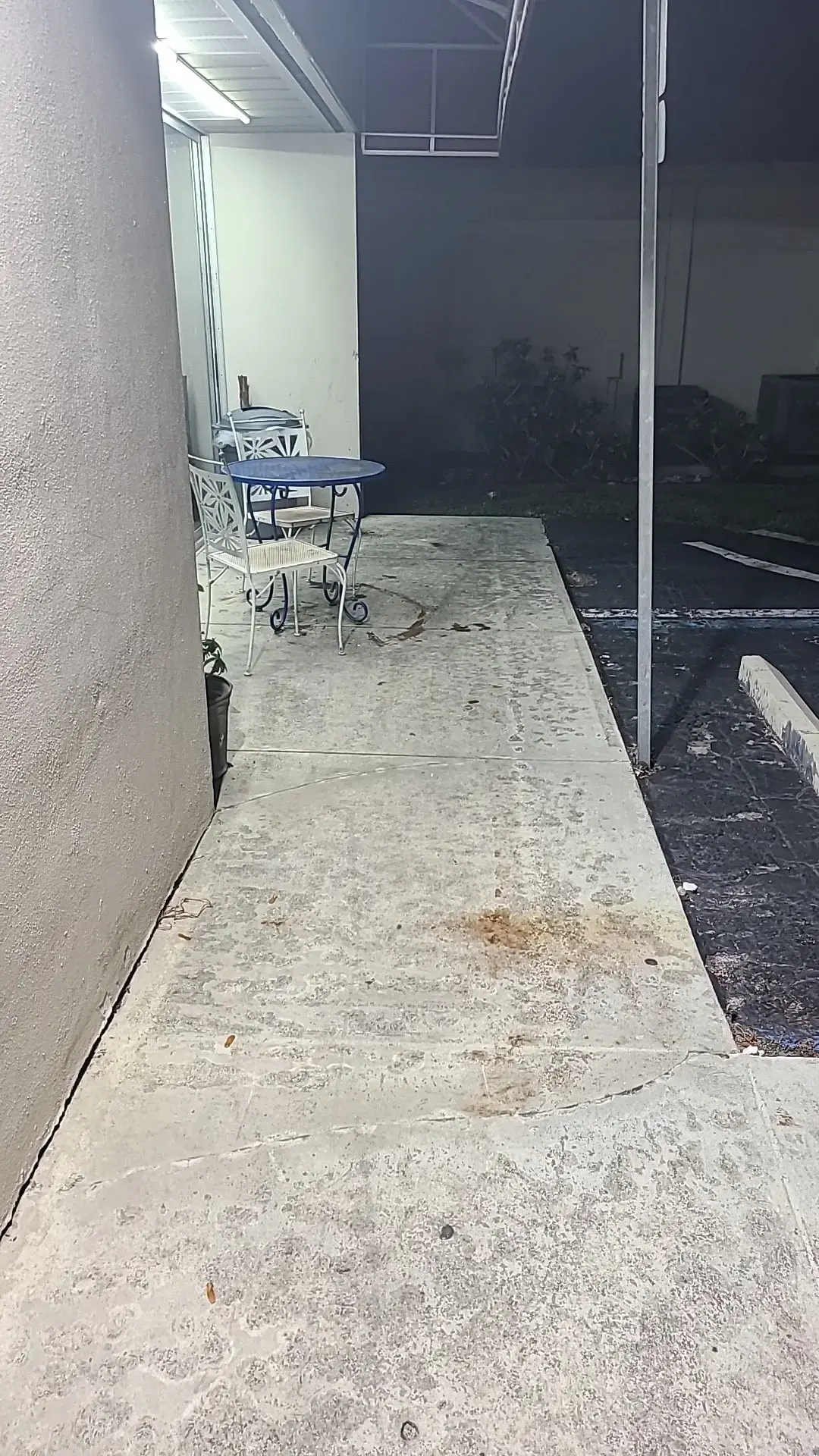 WasHouse Laundry & Drop-Off Service Naples - Image 9