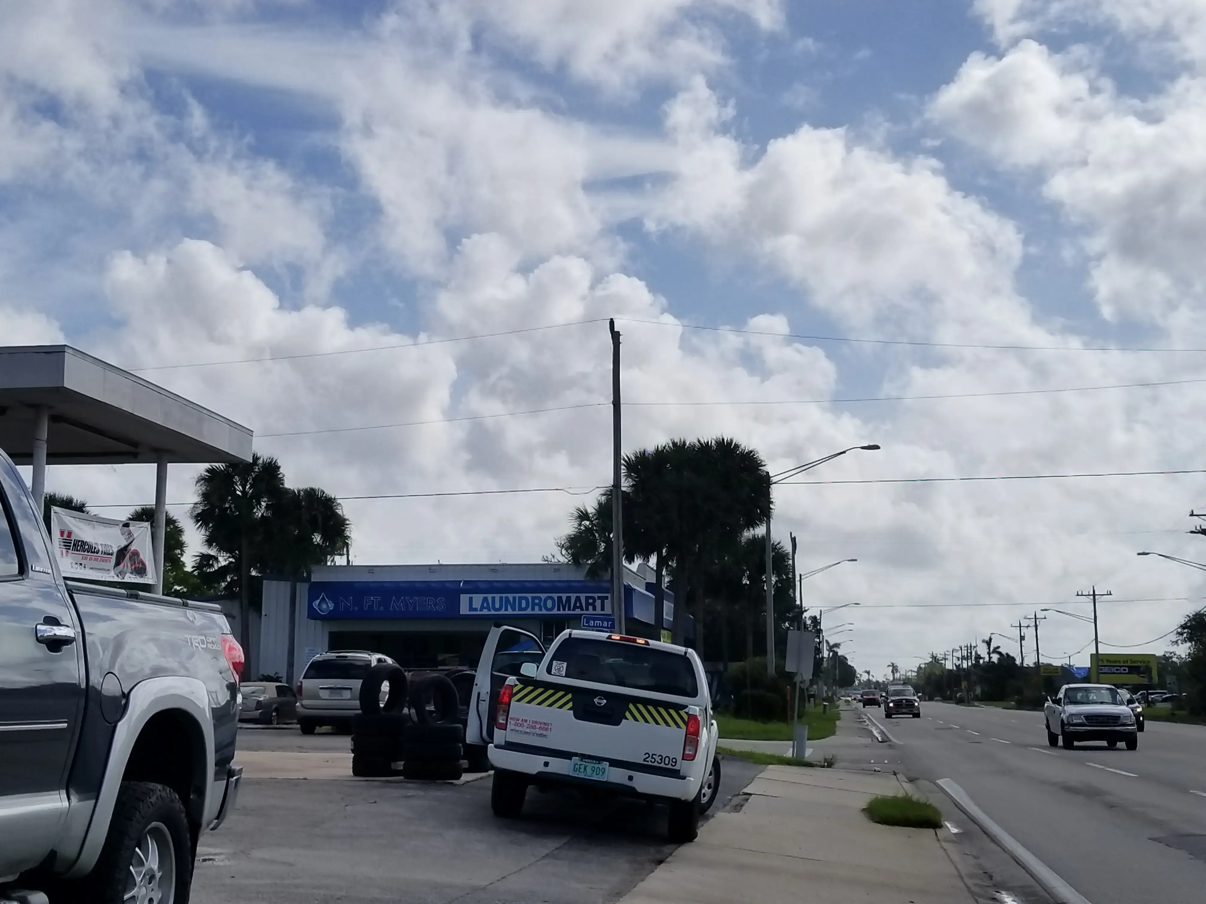 WasHouse Laundry & Drop-Off Service North Fort Myers thumbnail 20