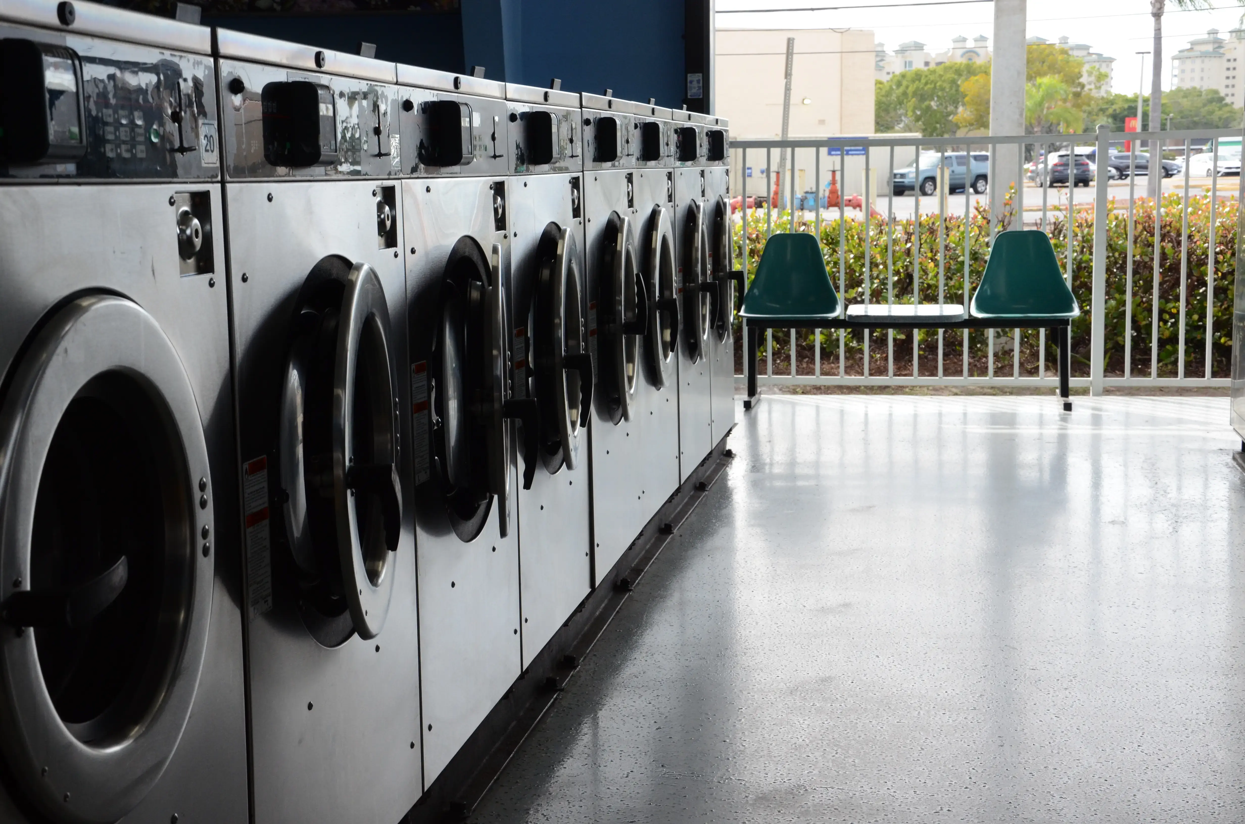 WasHouse Laundry & Drop-Off Service North Fort Myers thumbnail 5