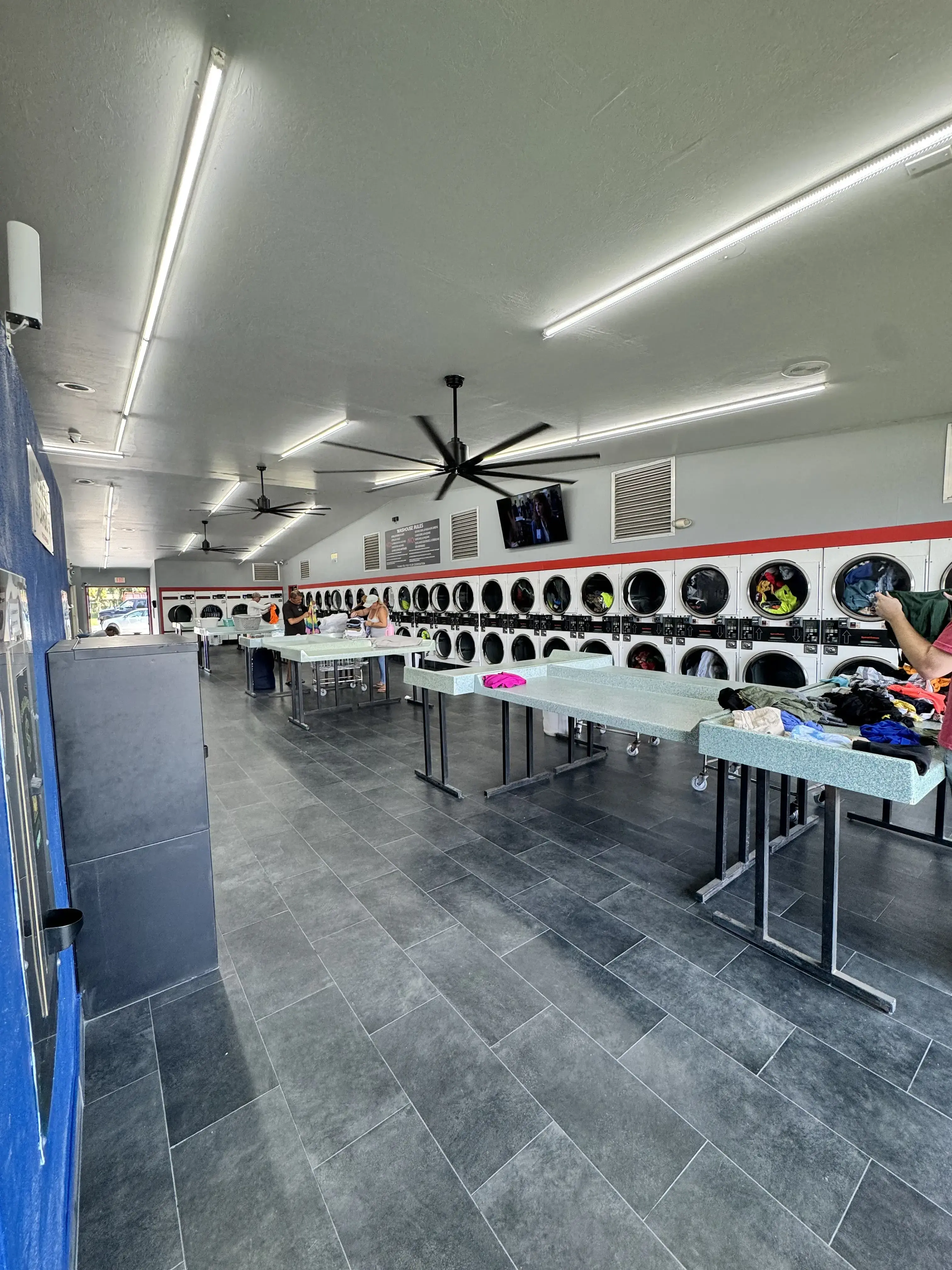 WasHouse Laundry & Drop-Off Service North Fort Myers location