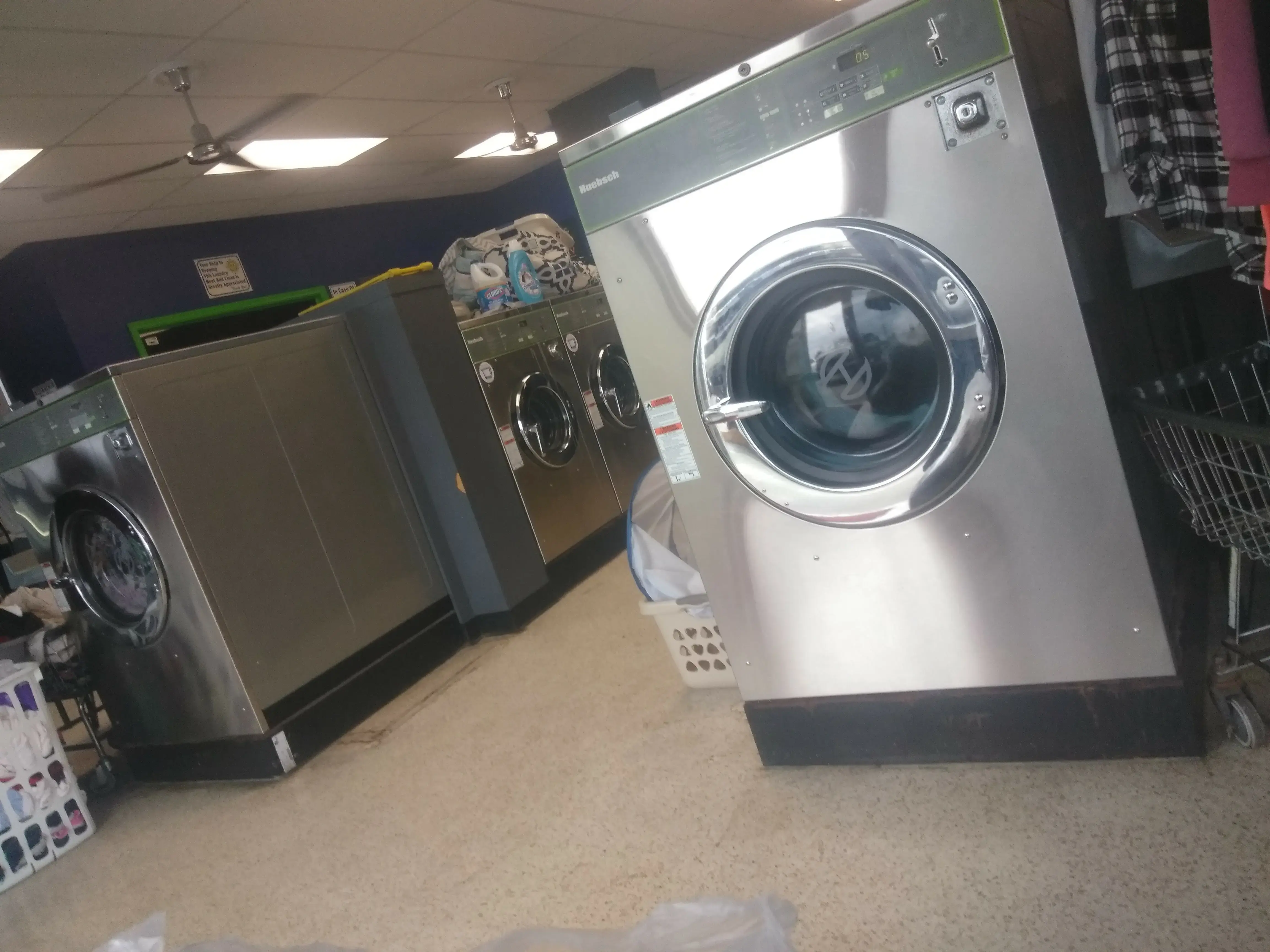 WasHouse Laundry Hanson - Image 5