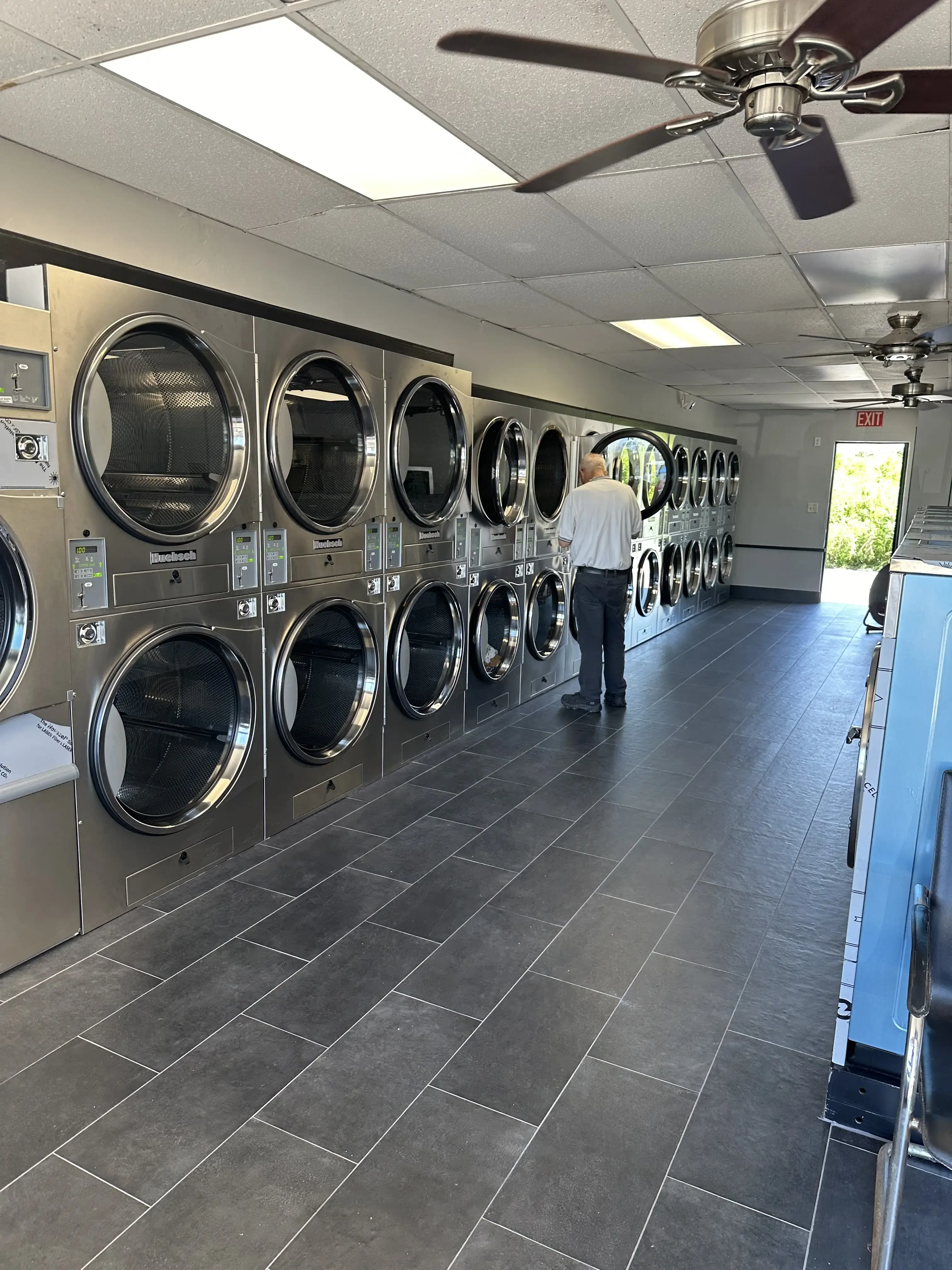 WasHouse Laundry Lehigh Acres thumbnail 10