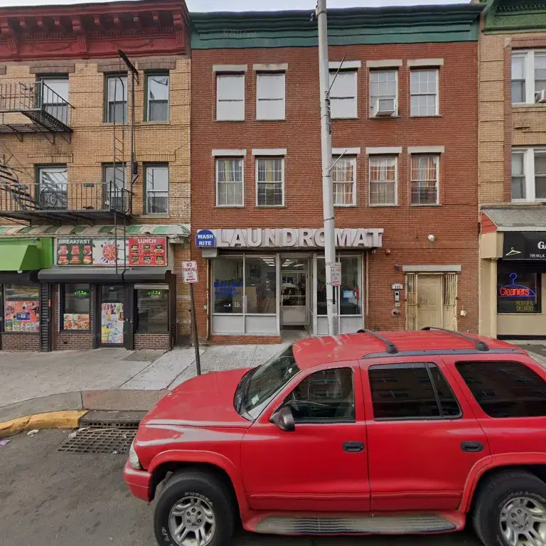 WashRiteLaundormat, LLC - Image 4