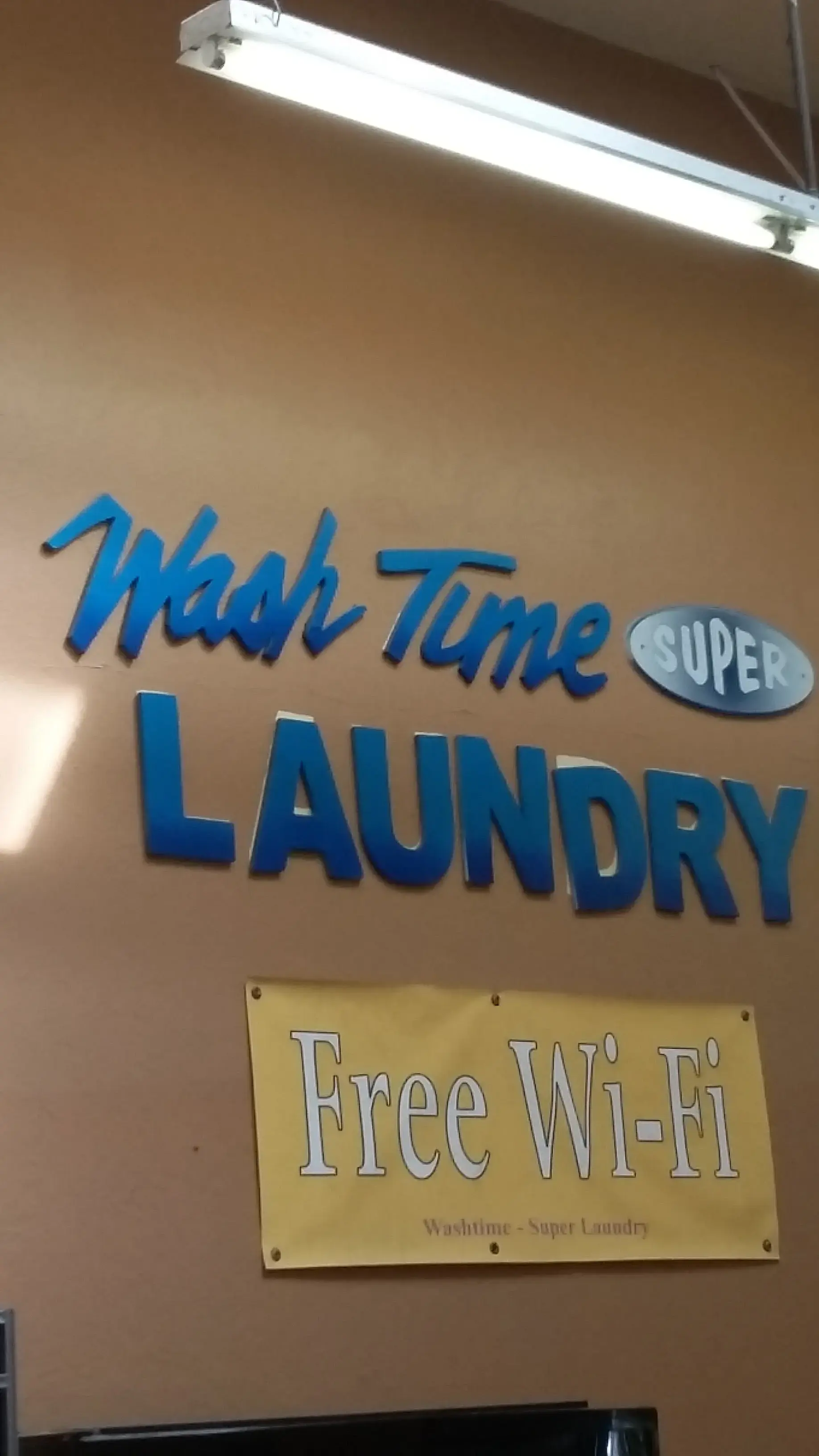 Washtime Coin Laundry thumbnail 6