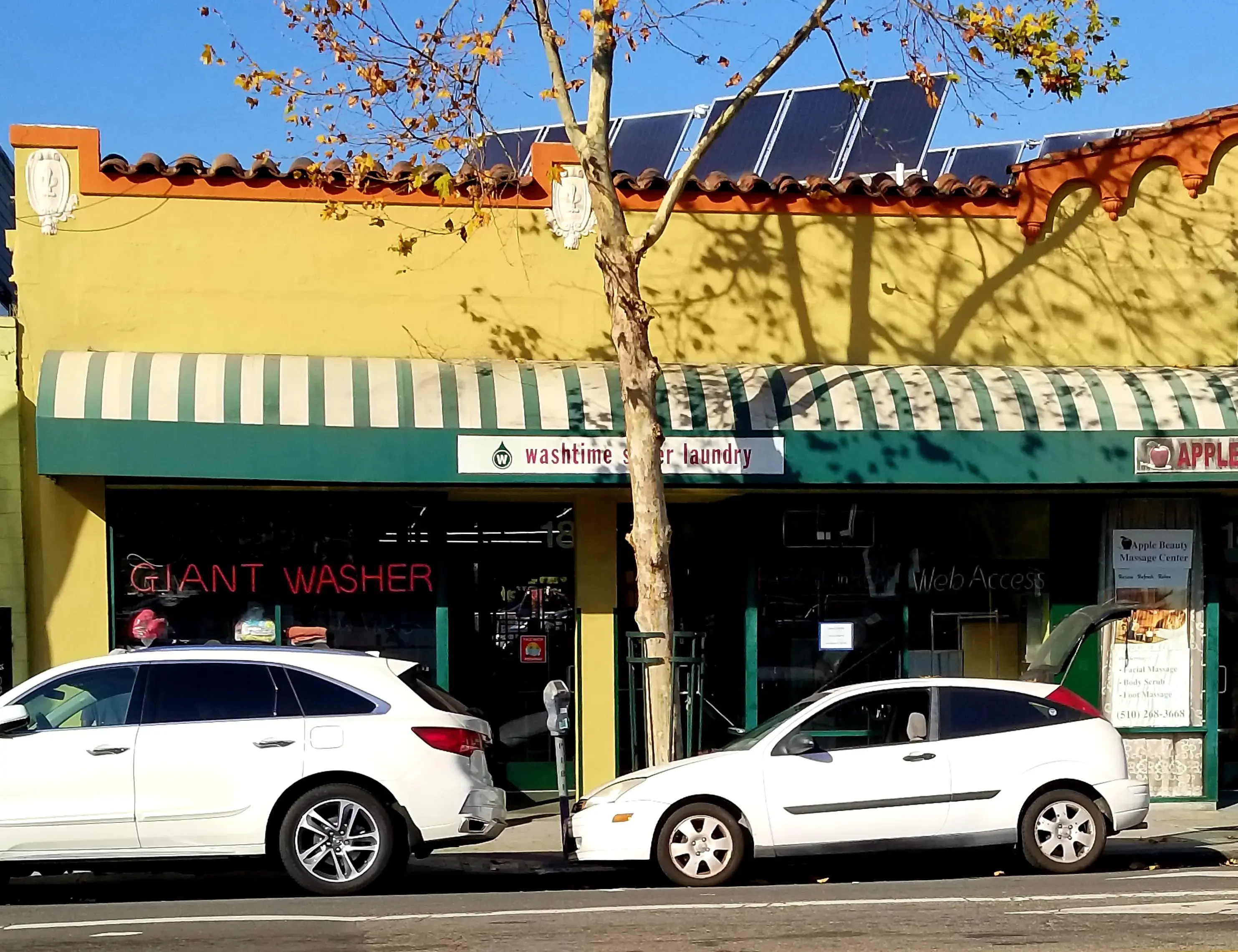 Washtime Coin Laundry thumbnail 3