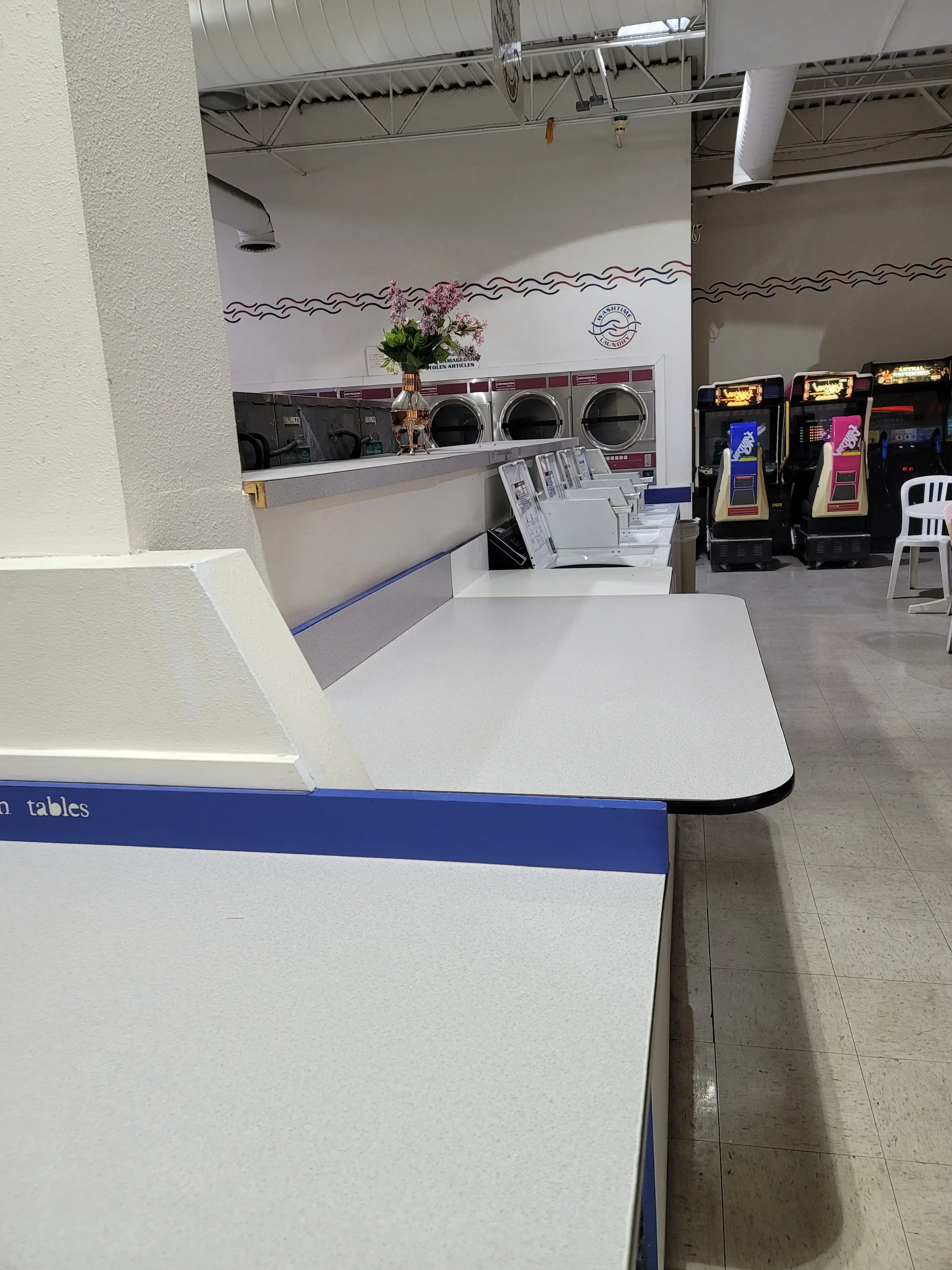 WashTime Laundry thumbnail 9