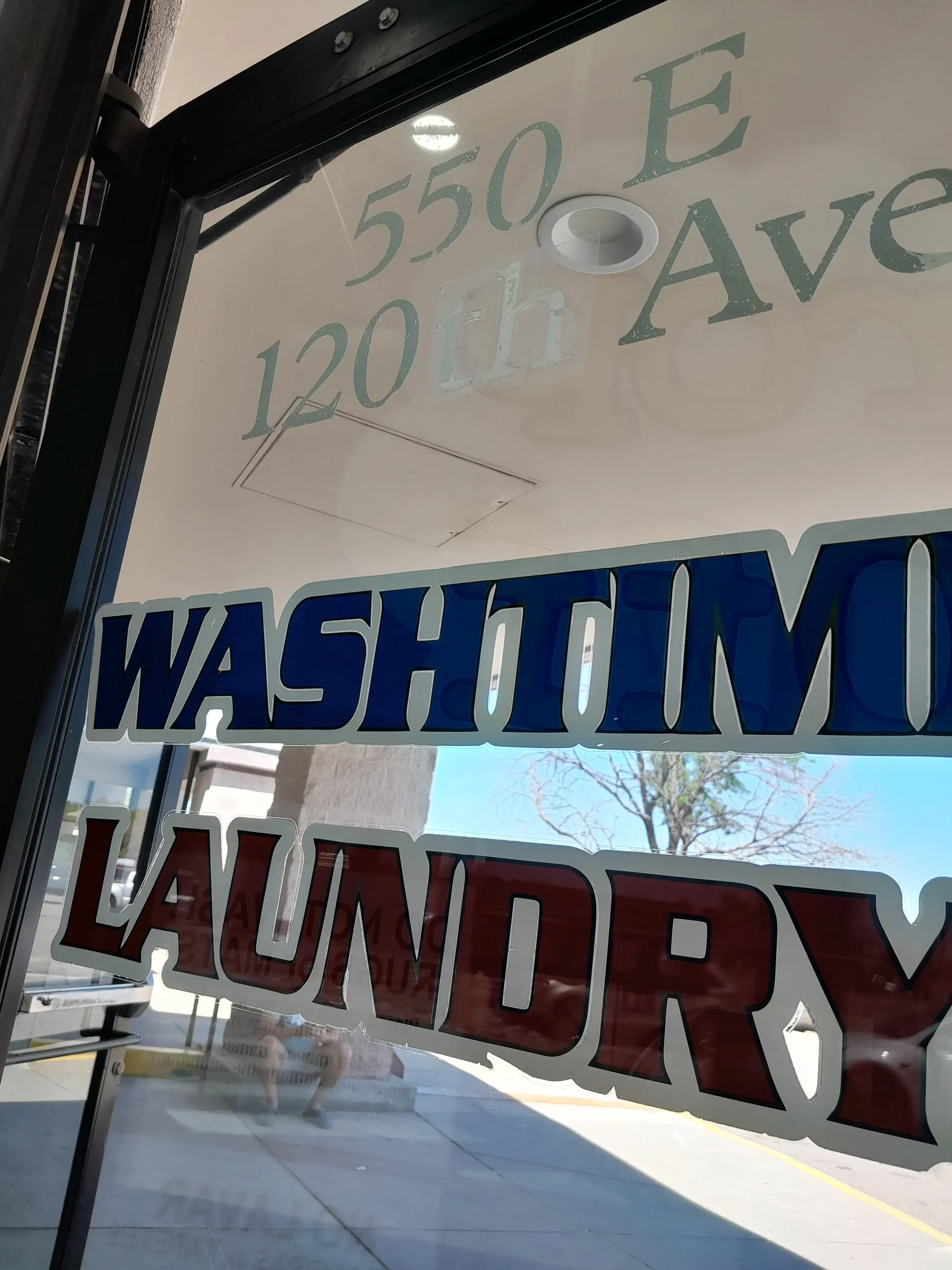 WashTime Laundry - Image 15