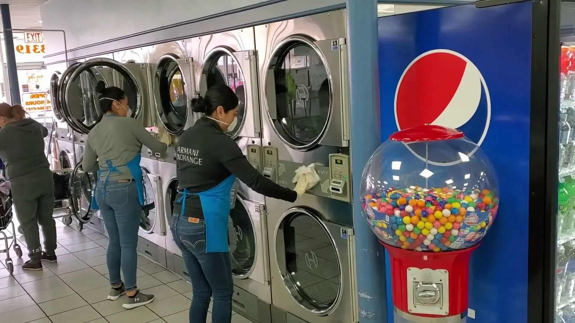 WashTime on Fullerton thumbnail 2