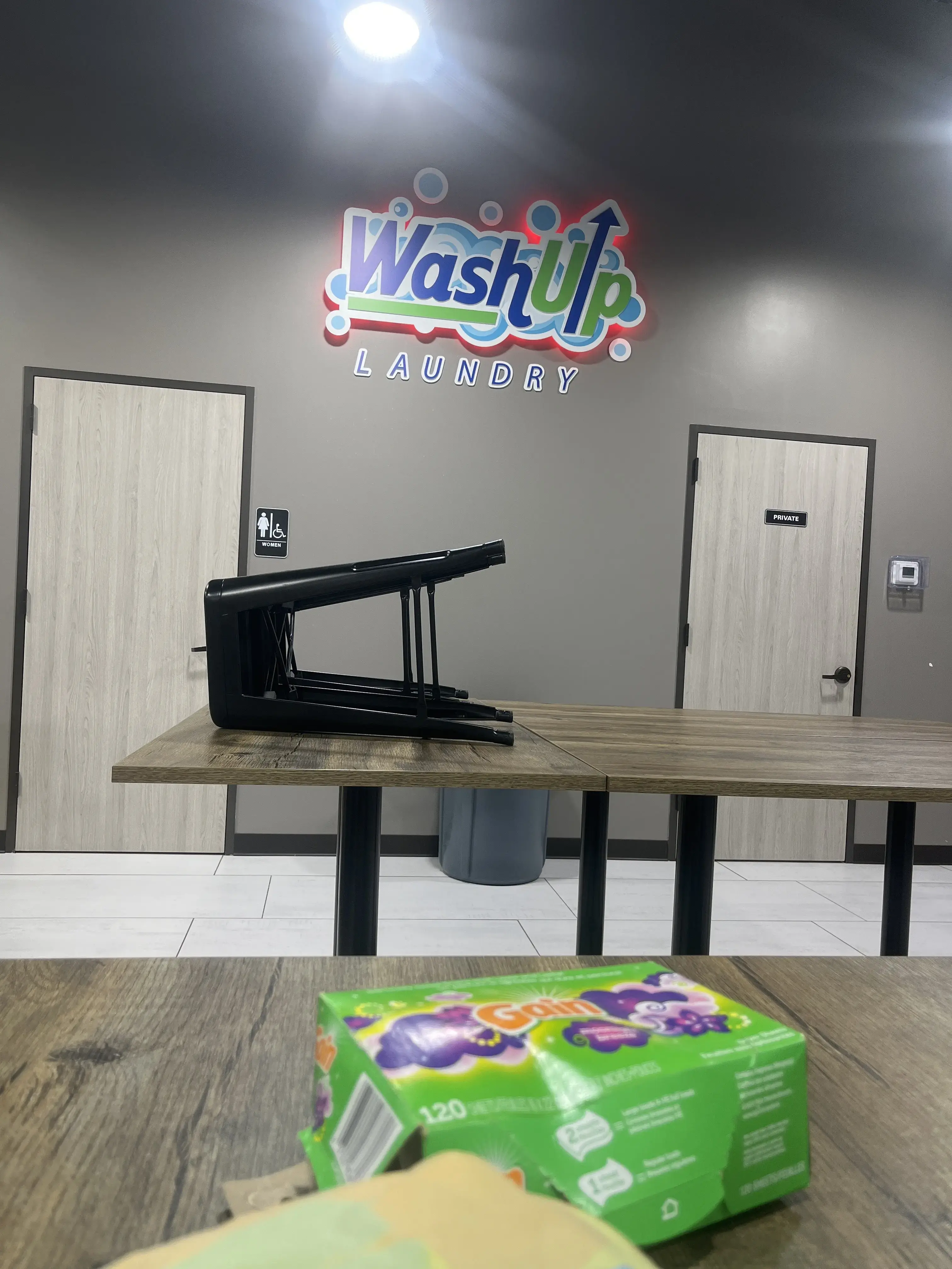 Washup Laundry thumbnail 10