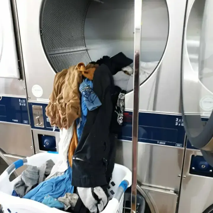 Wash'UR'Clothes - Image 20
