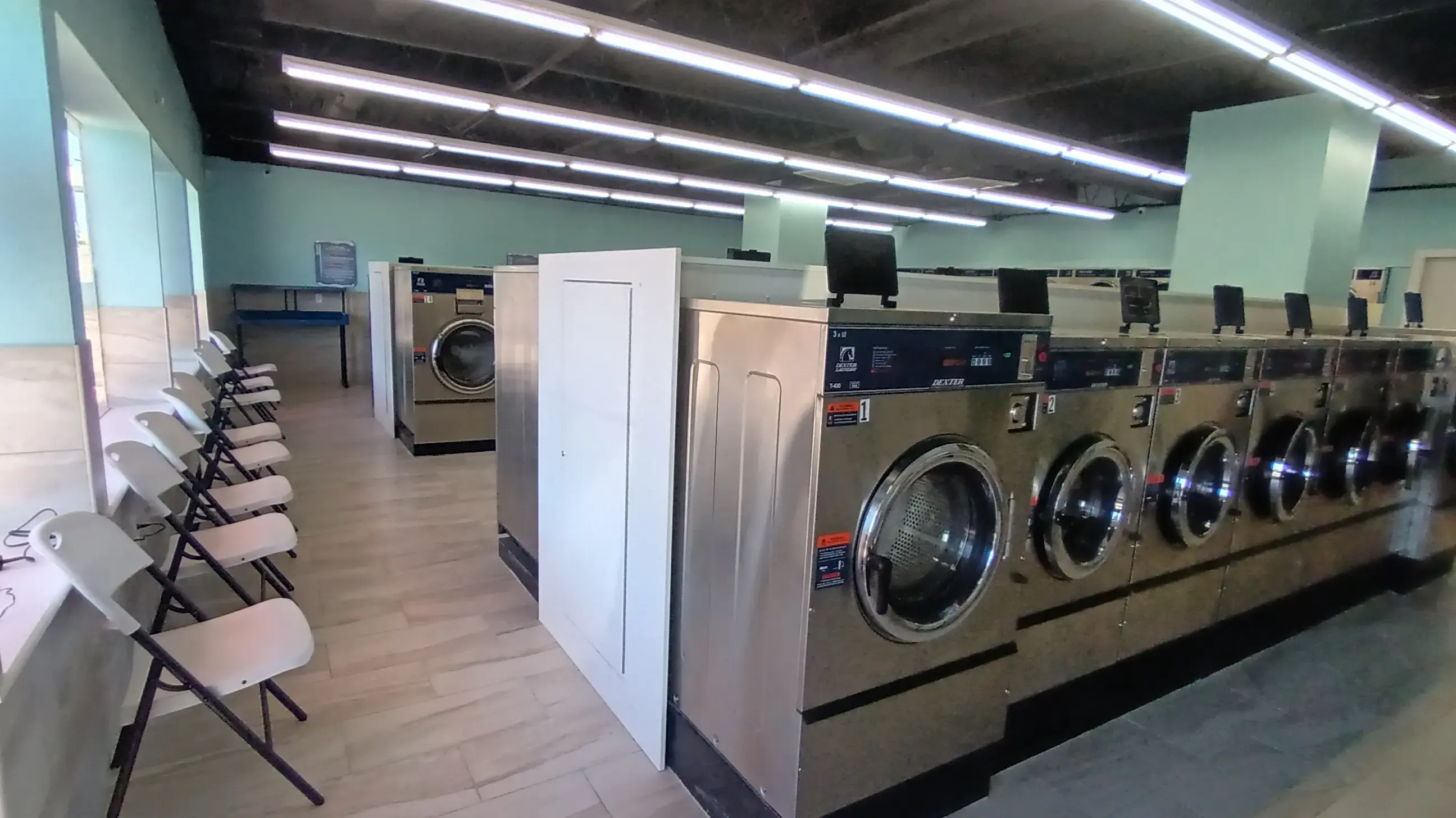 Washwell Laundromat thumbnail 3