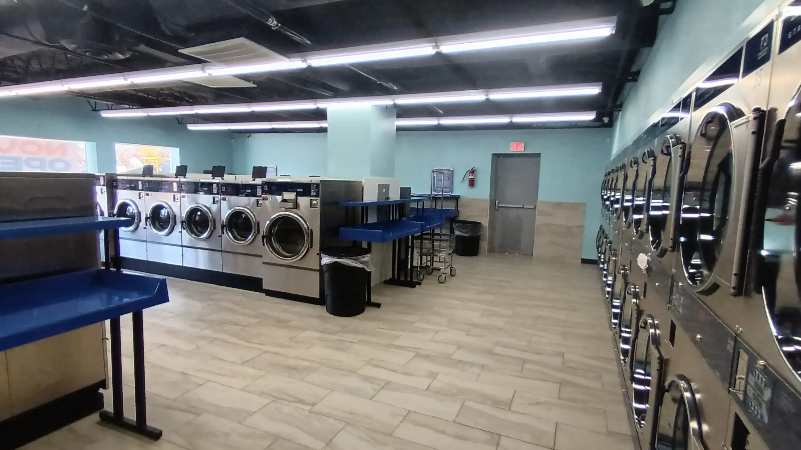 Washwell Laundromat thumbnail 2