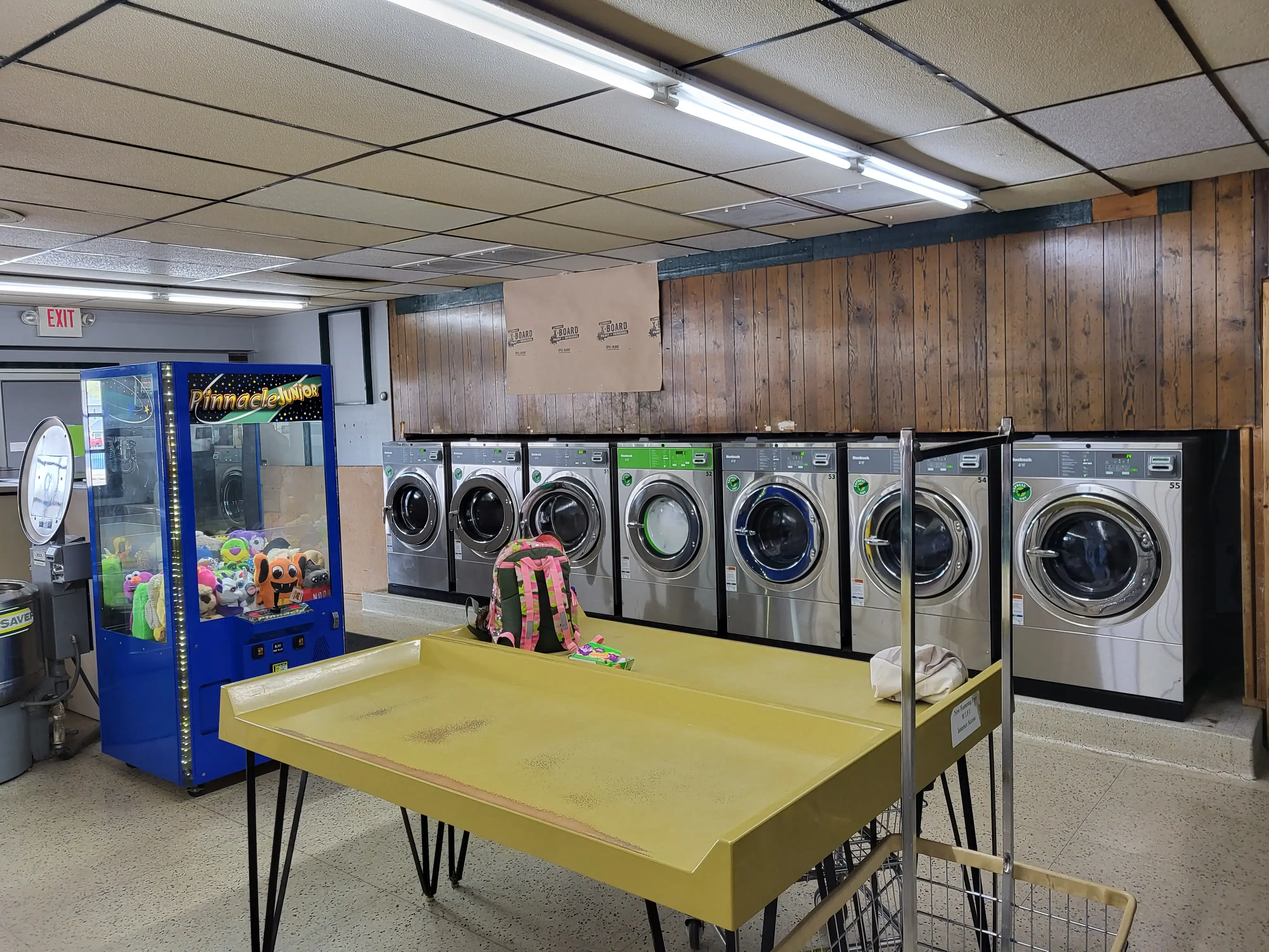 WashWell Laundry & Dry Cleaners thumbnail 34