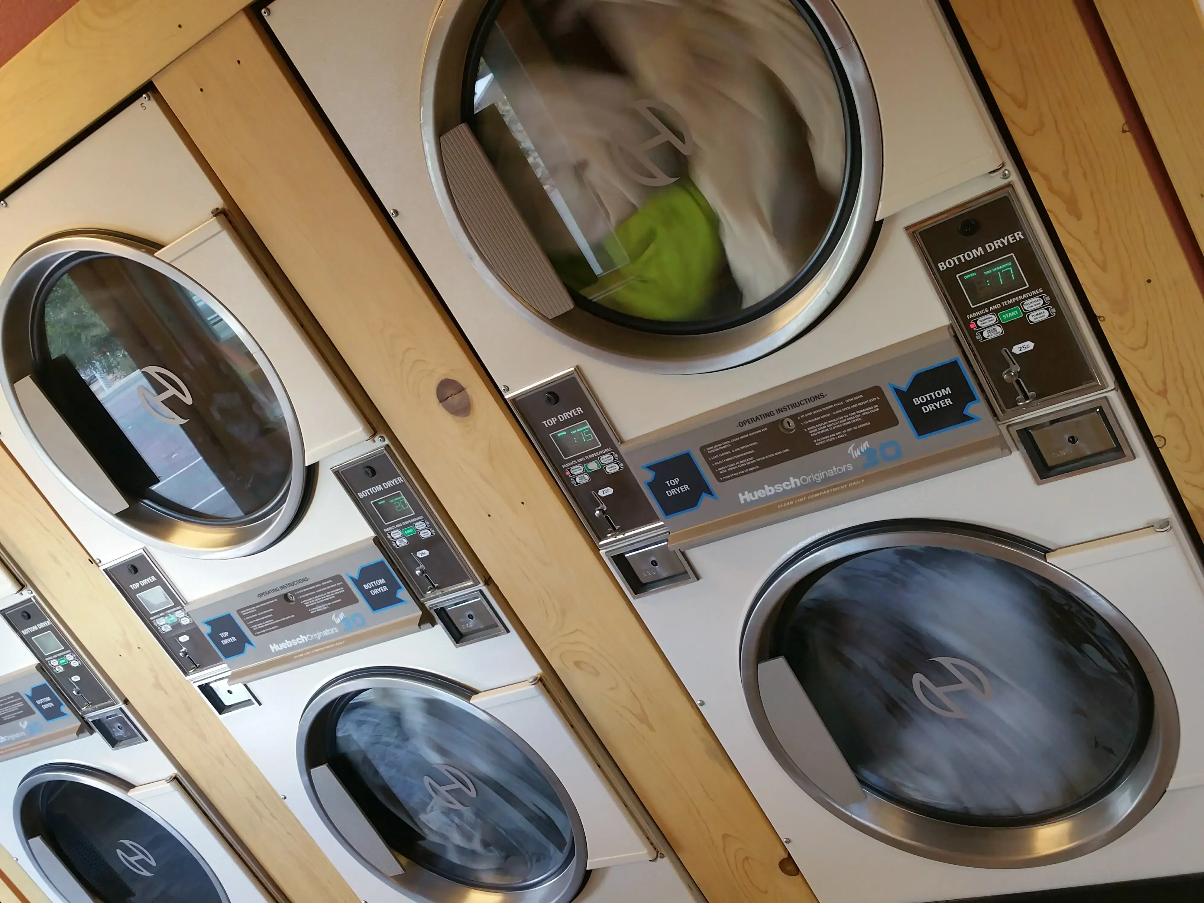 Washworks Showers & Laundry thumbnail 11