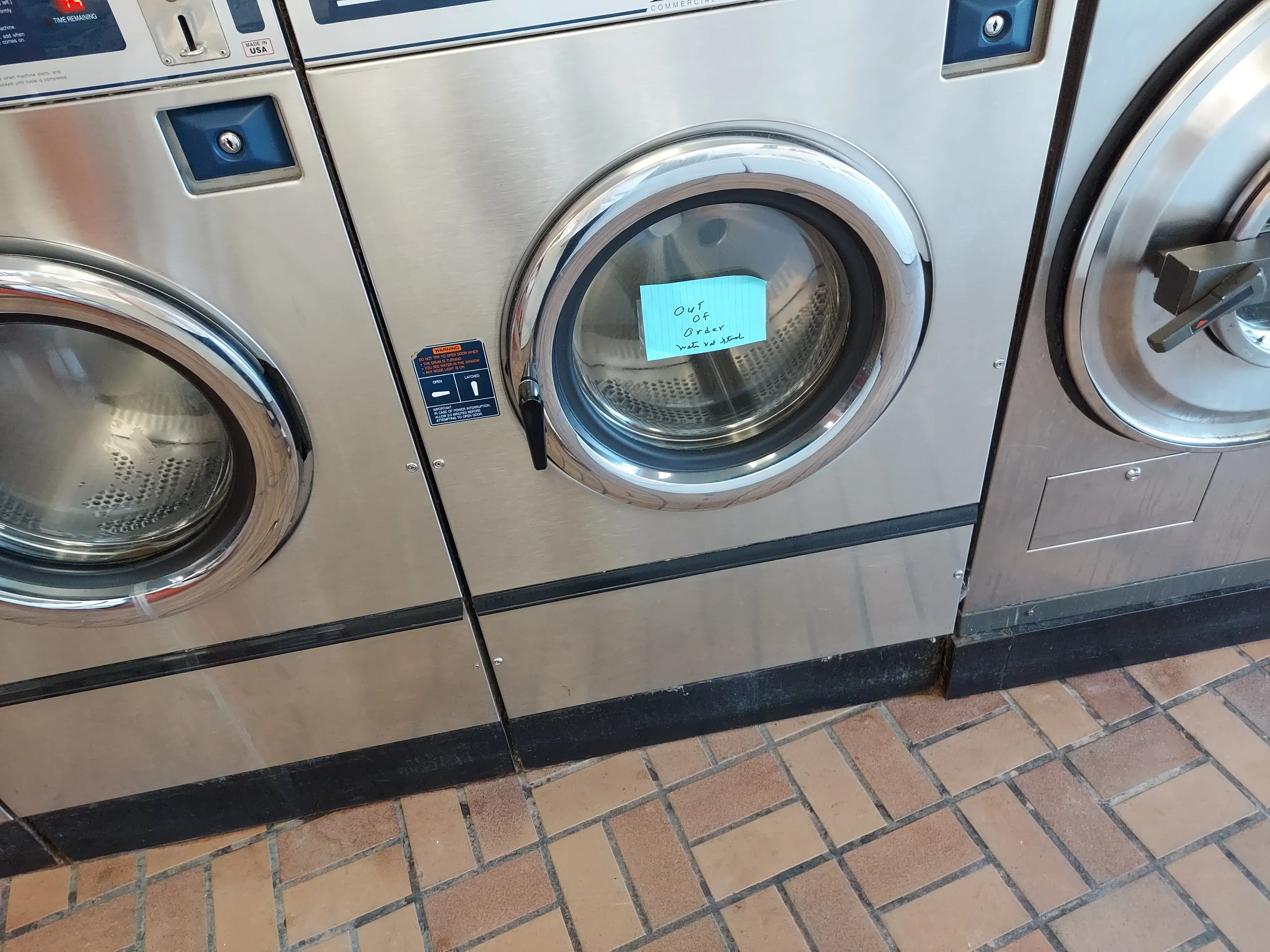 Water Works Coin Laundry - Image 14