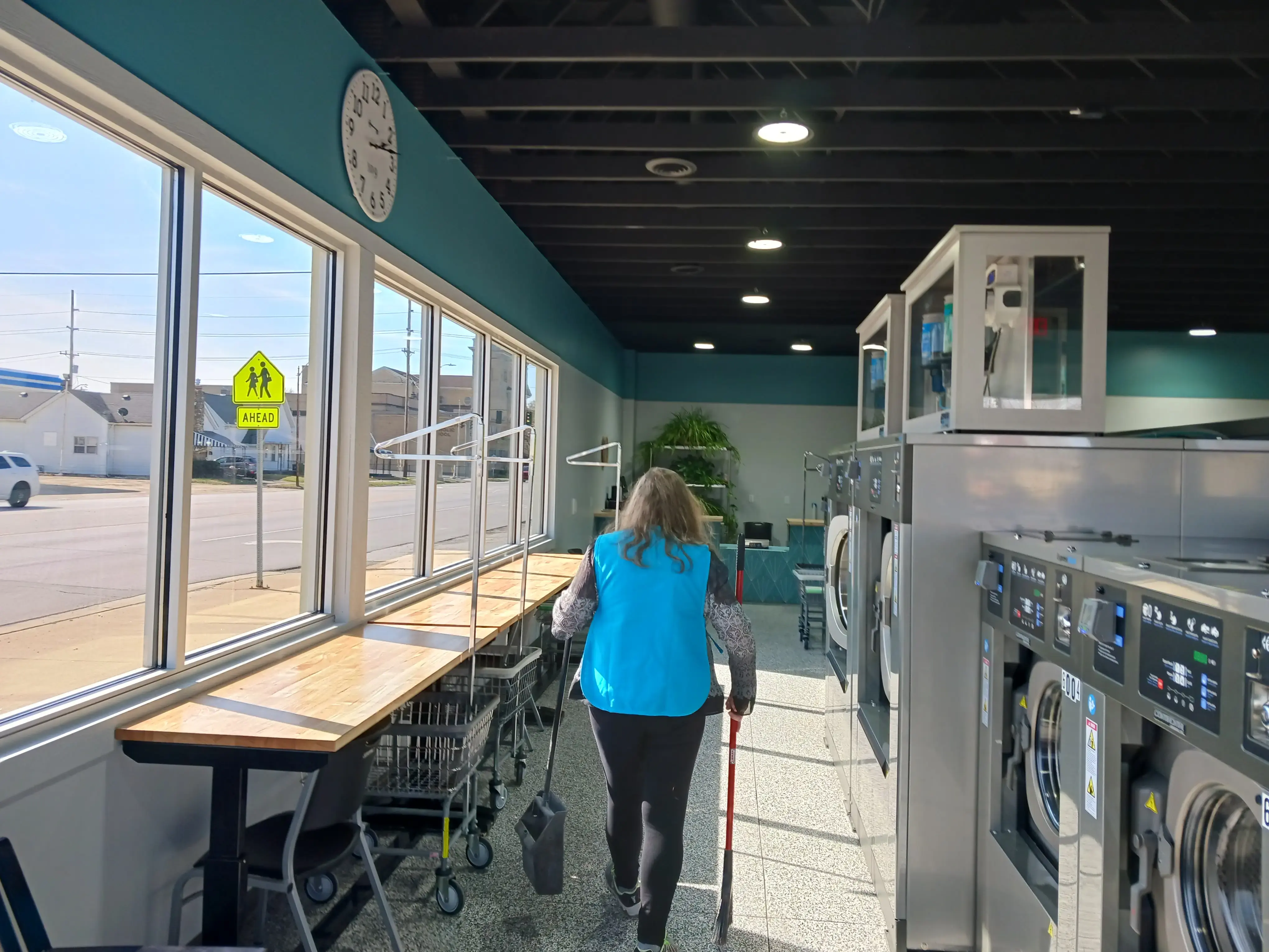 Water Works Coin Laundry thumbnail 6