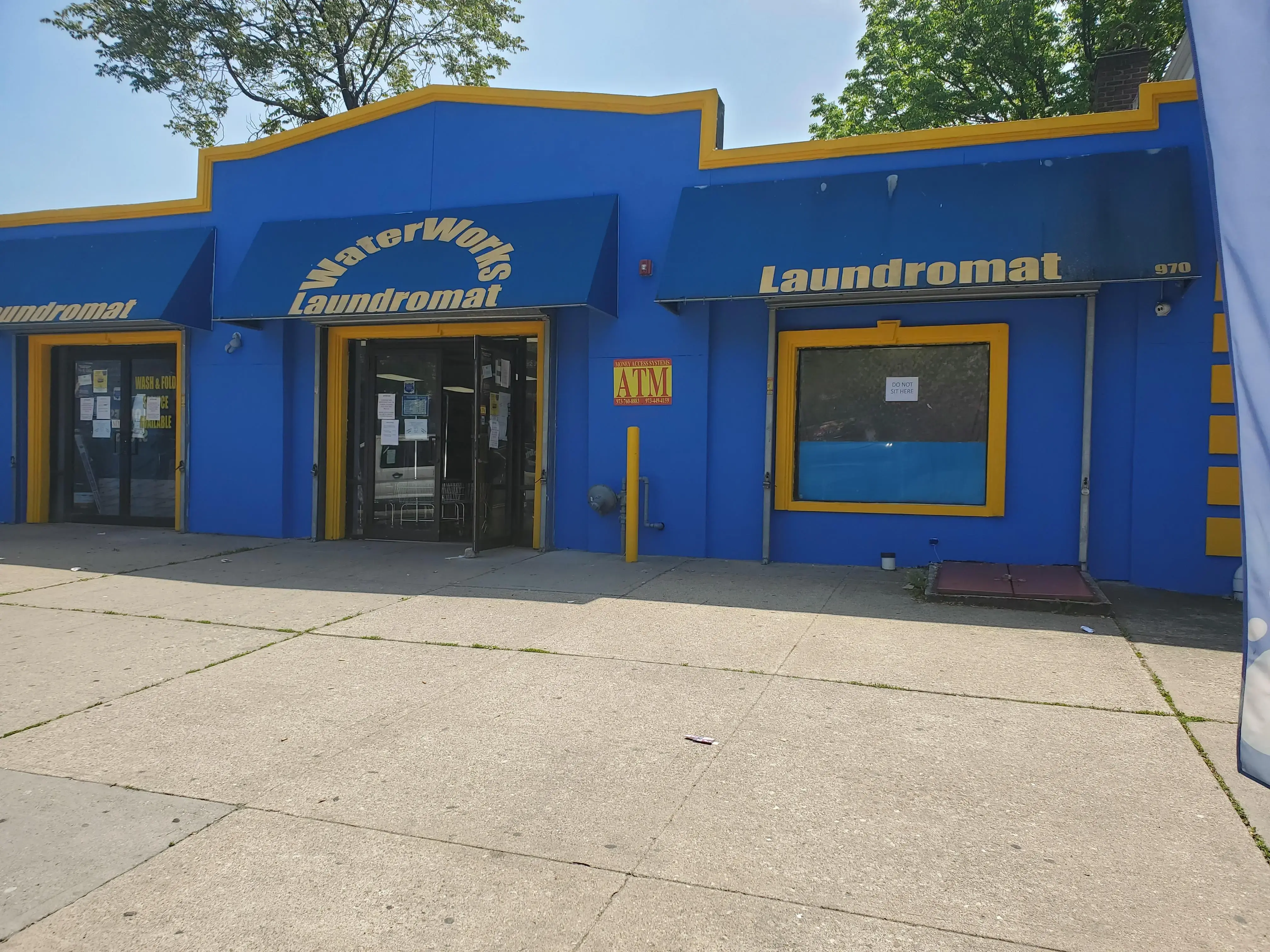 Water Works Laundromat thumbnail 6