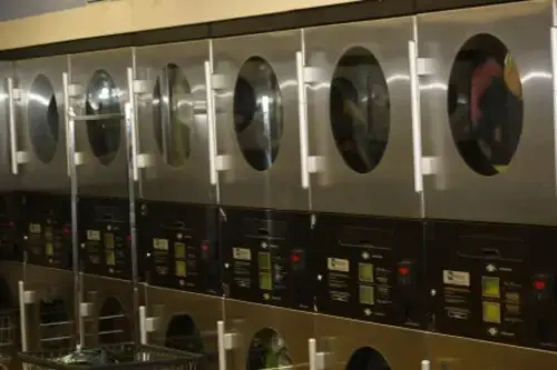 Water Works Laundromat - Image 7