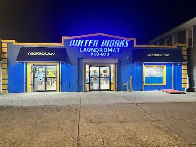 Water Works Laundromat thumbnail 2