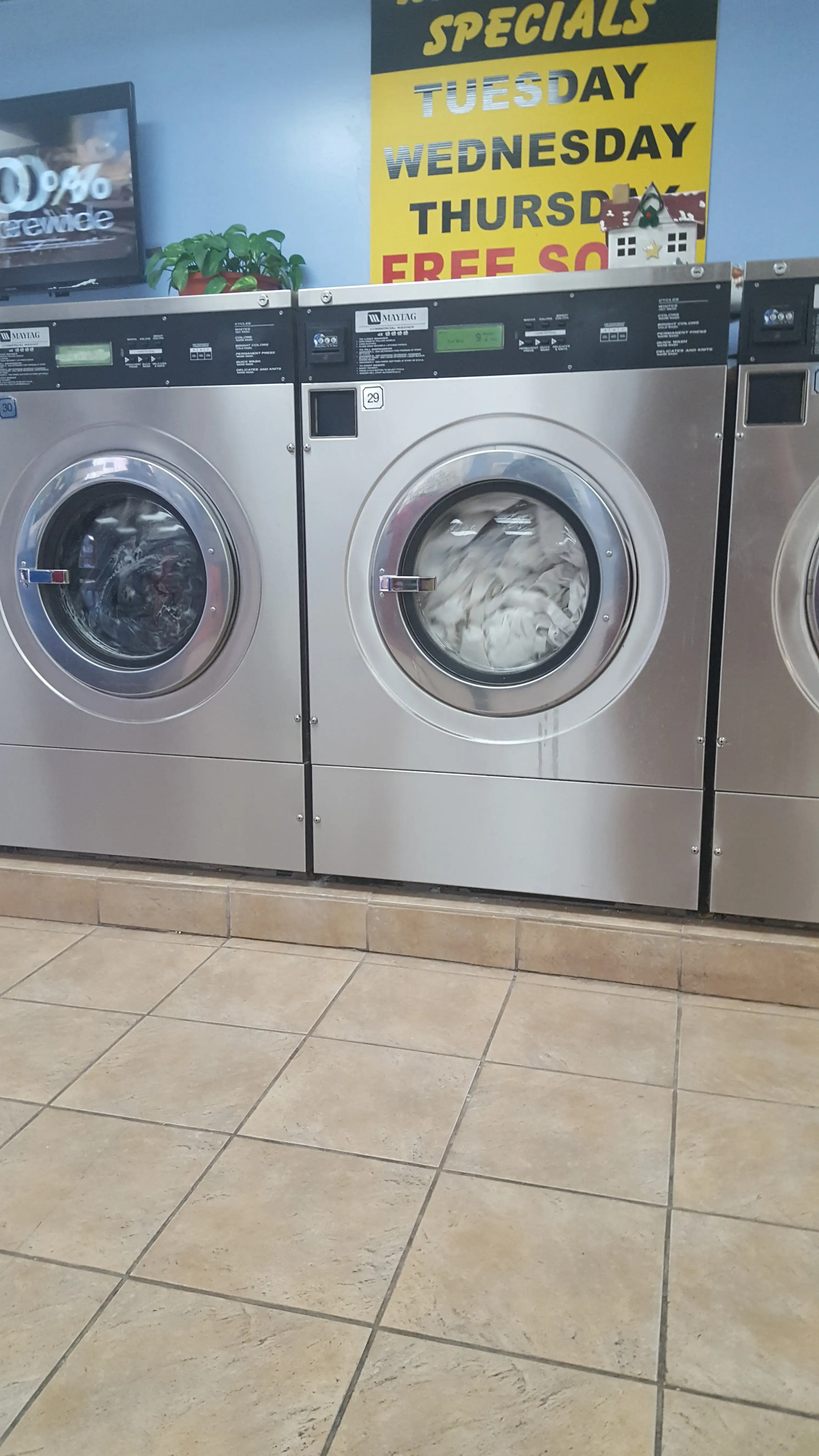 Water Works Laundromat - Image 10