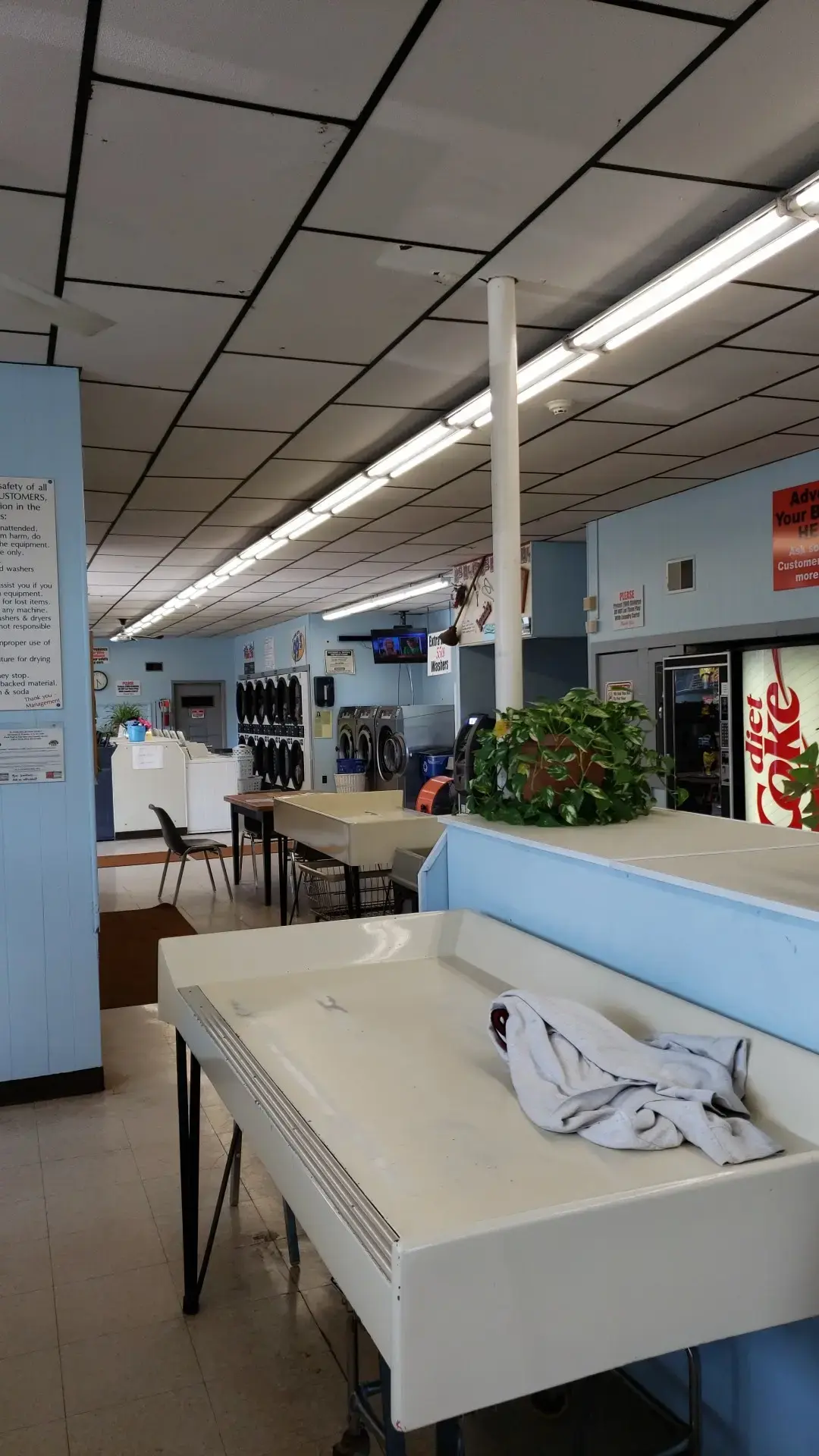 Waterloo Laundry Depot thumbnail 12