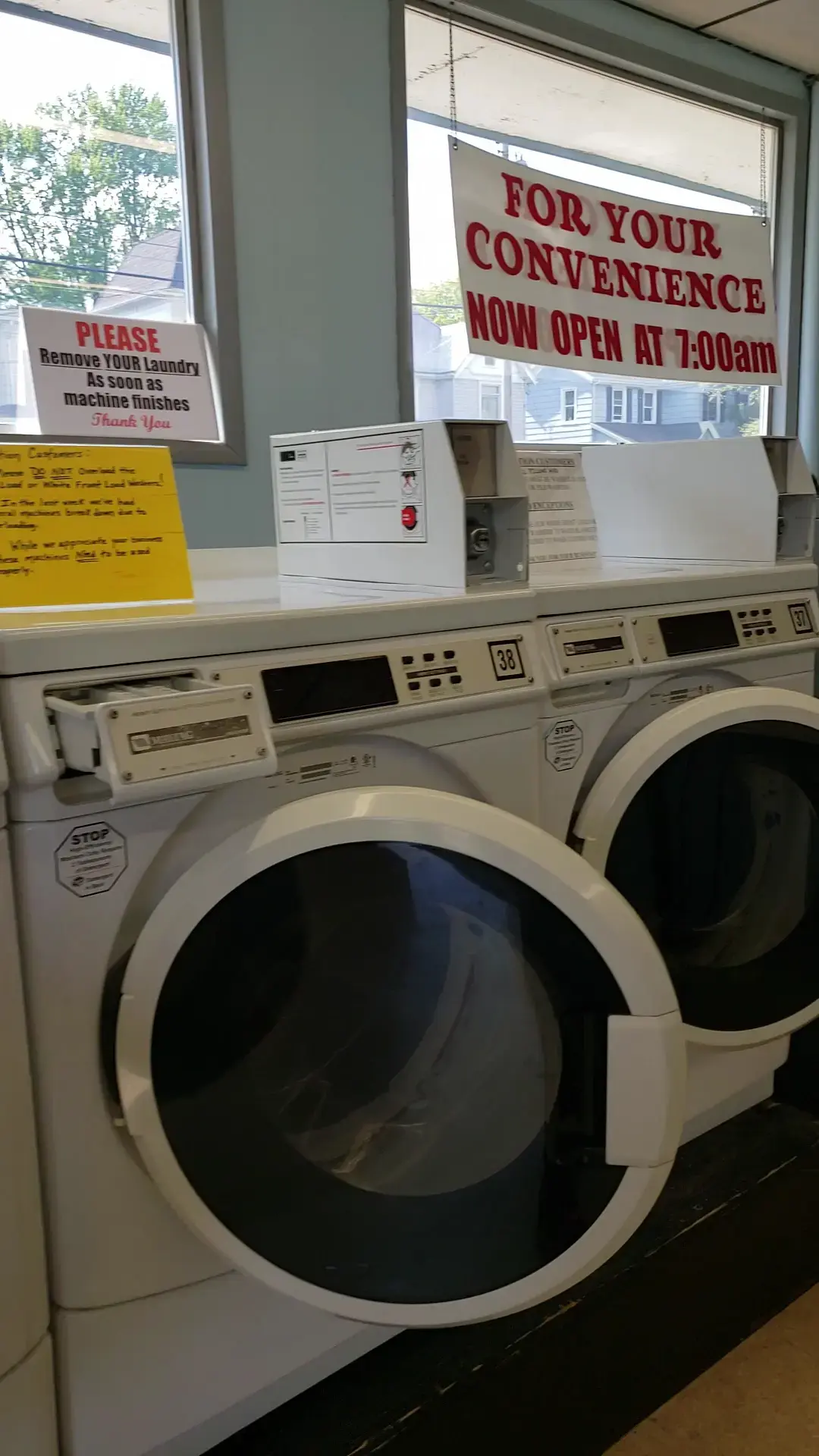 Waterloo Laundry Depot thumbnail 4