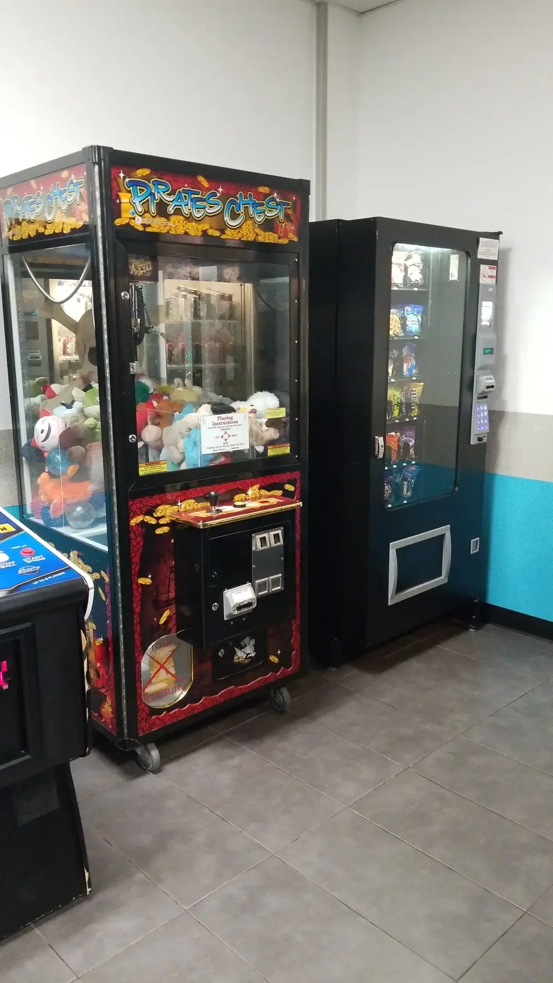 Waters Express Laundry Center - Image 10