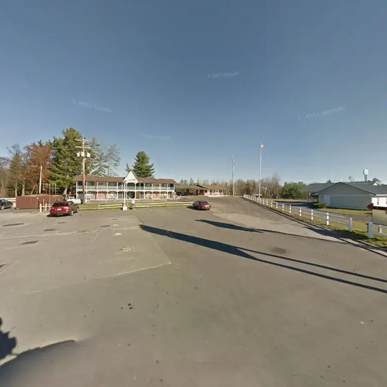 Waterway Laundry Service thumbnail 2