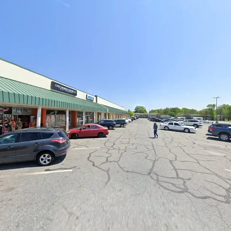 Watson Wash & Fold LLC thumbnail 9