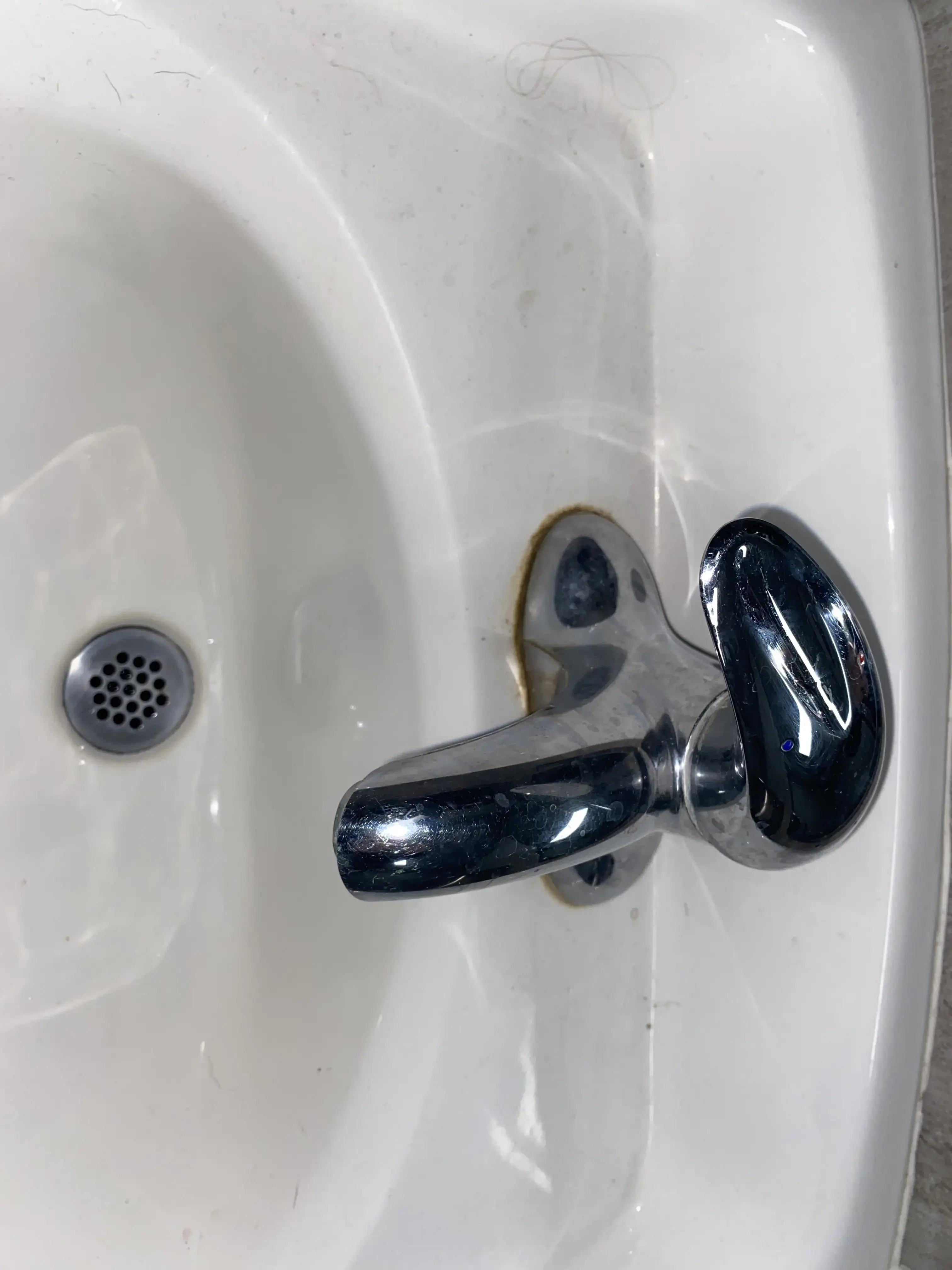 Wave Coin Laundry - Image 13