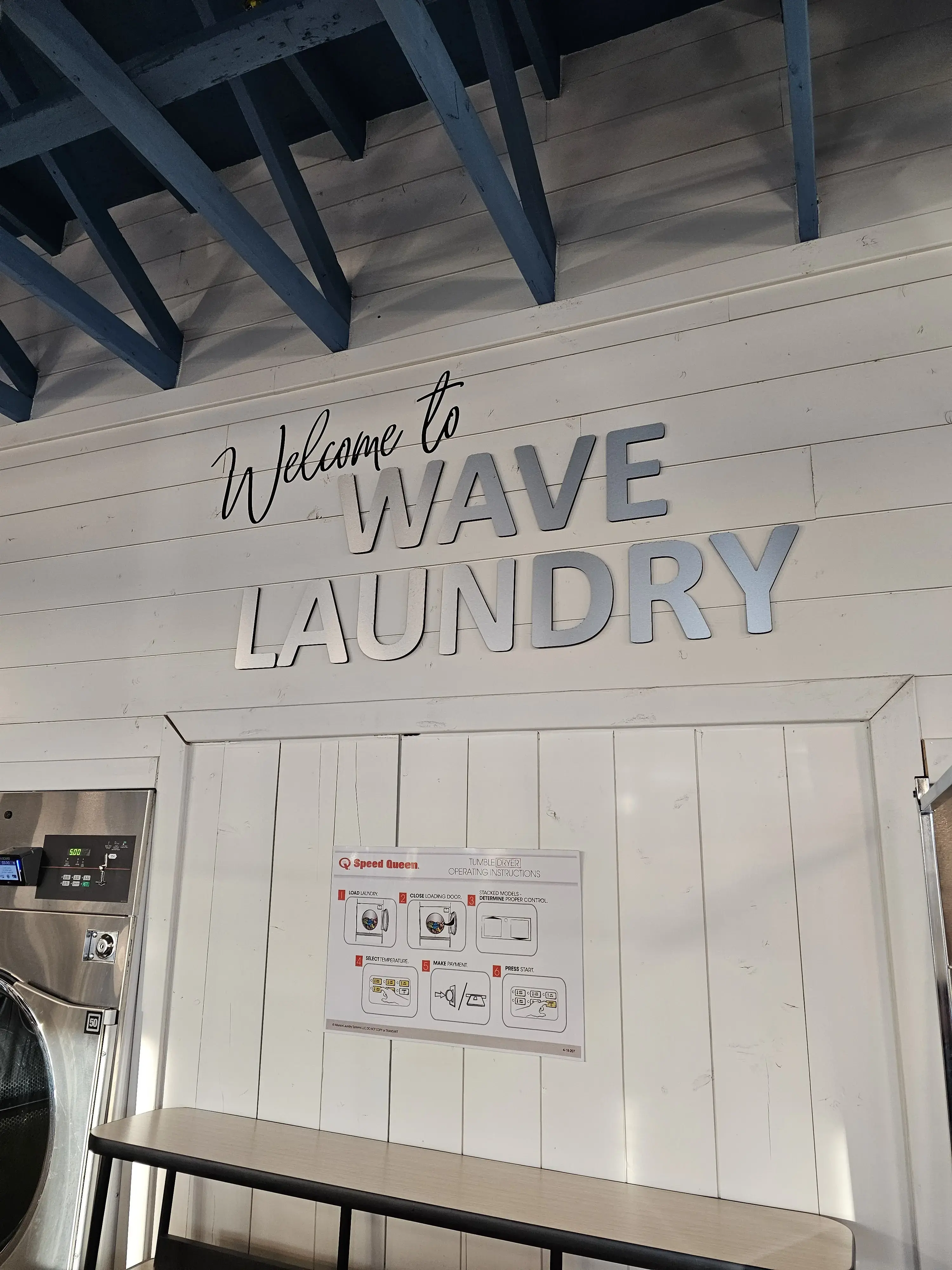 Wave Coin Laundry - Image 5