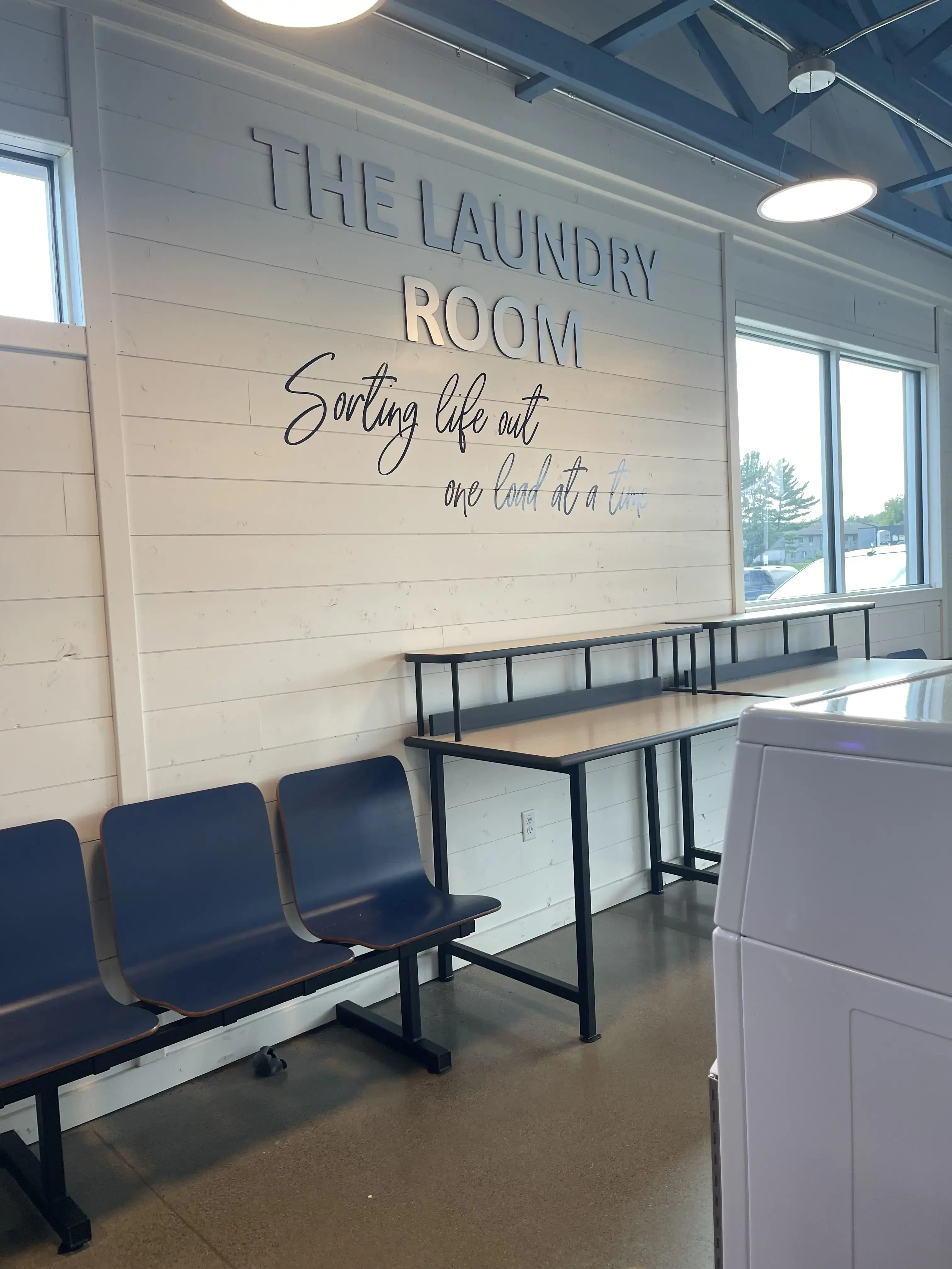 Wave Coin Laundry thumbnail 20